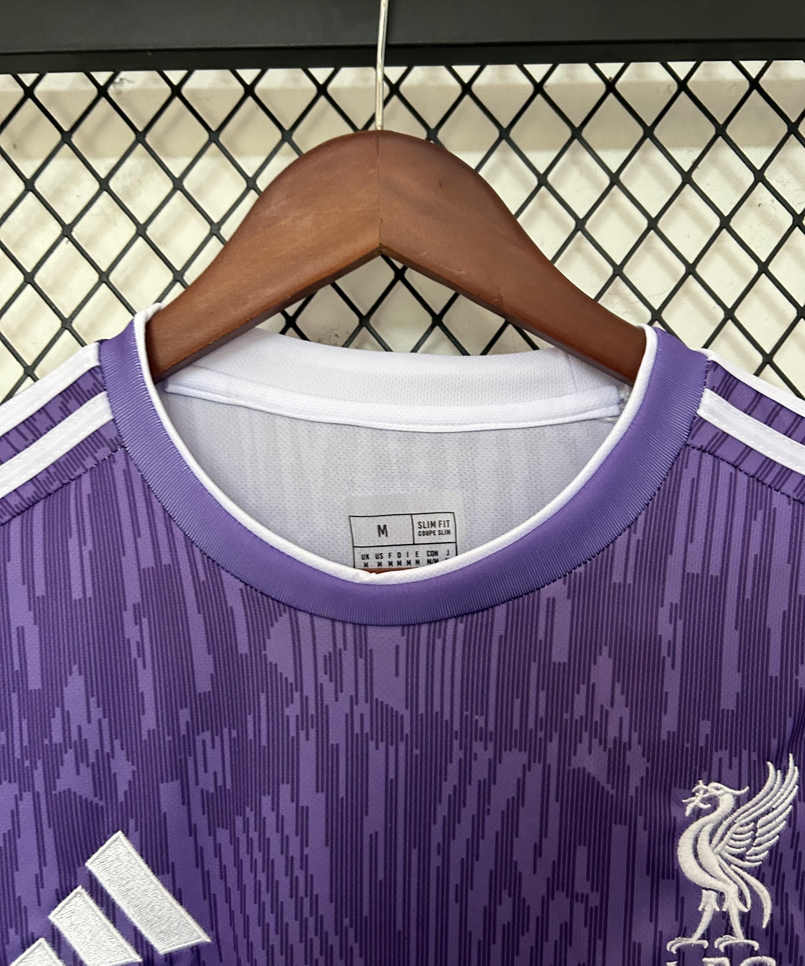 Livepool "Majestic Wyvern" Special Kit
