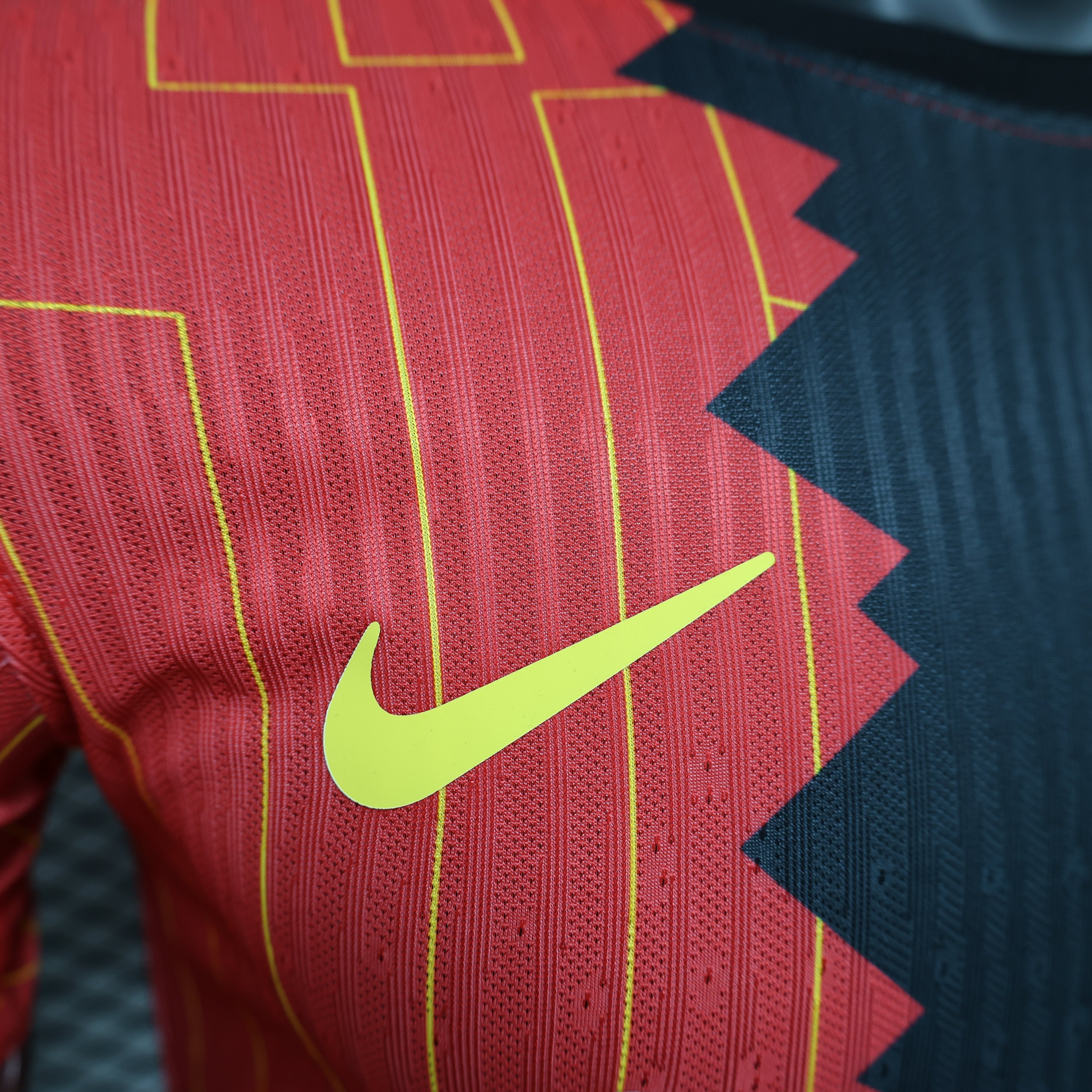 Liverpool "Dreifarbiger Blitz" Spezial-Kit