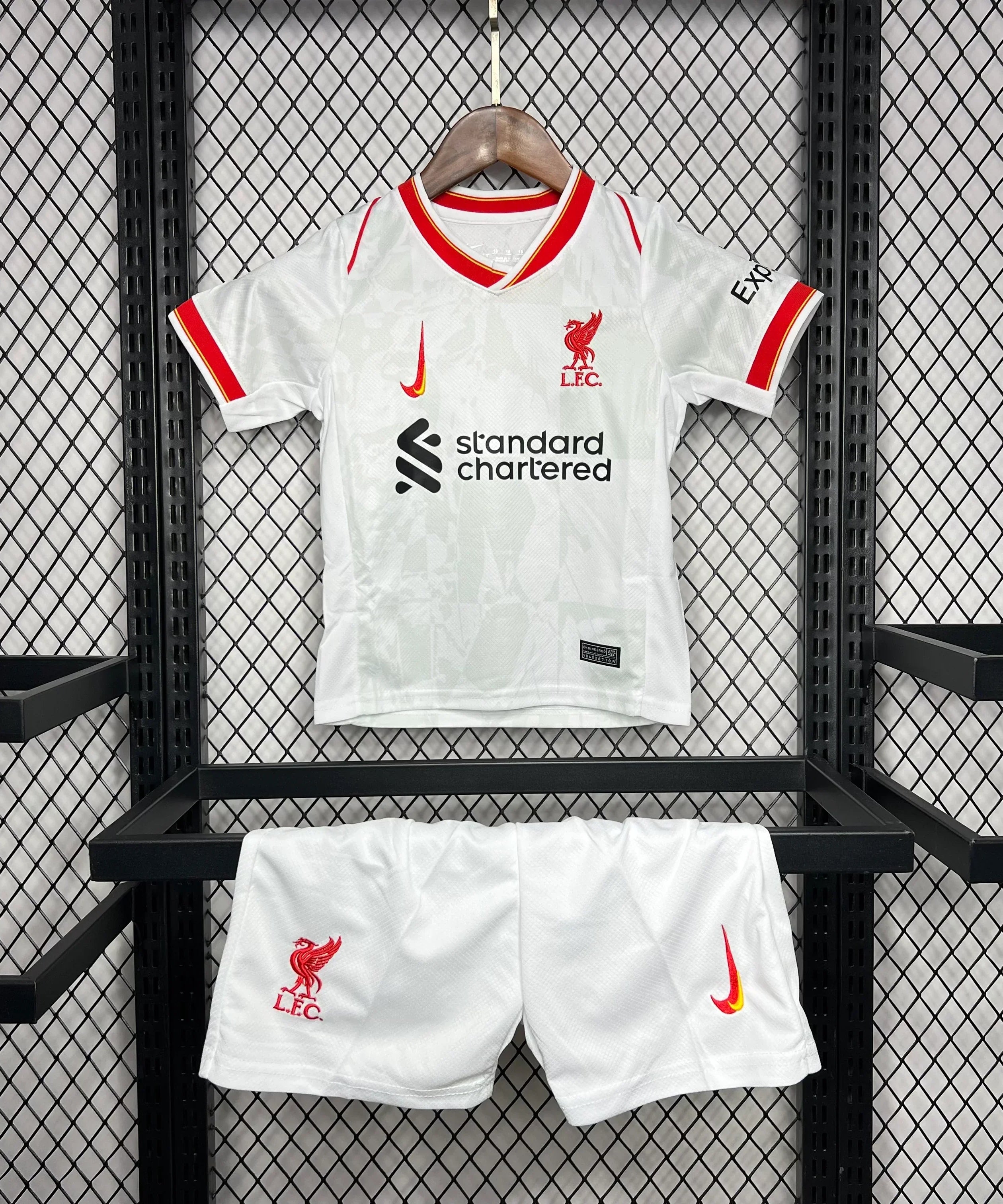 Liverpool 24/25 Drittes Trikot Kinder