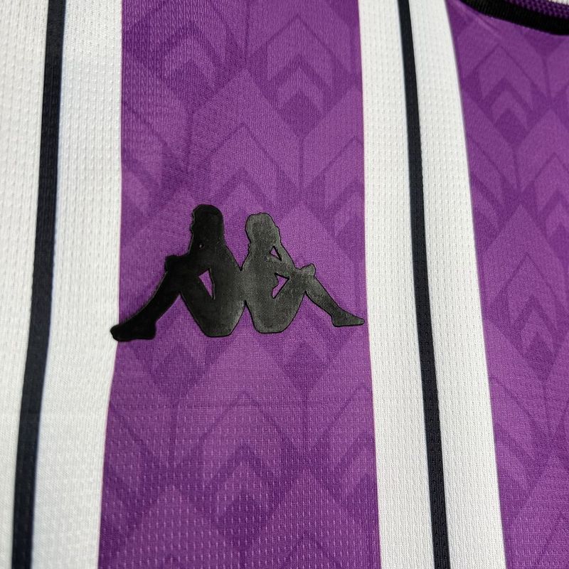Valladolid 24-25 home kit