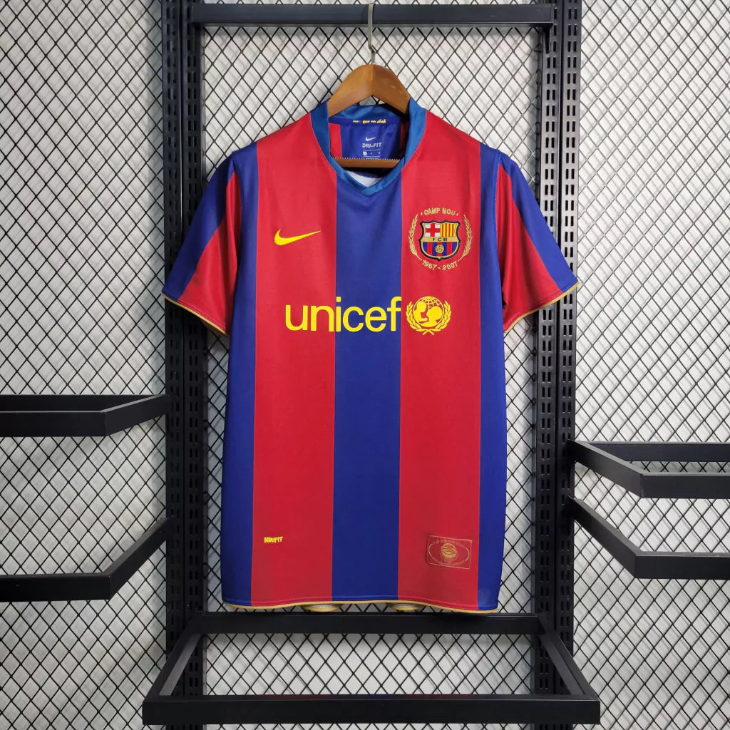 طقم برشلونة الأساسي لموسم 2007-2008