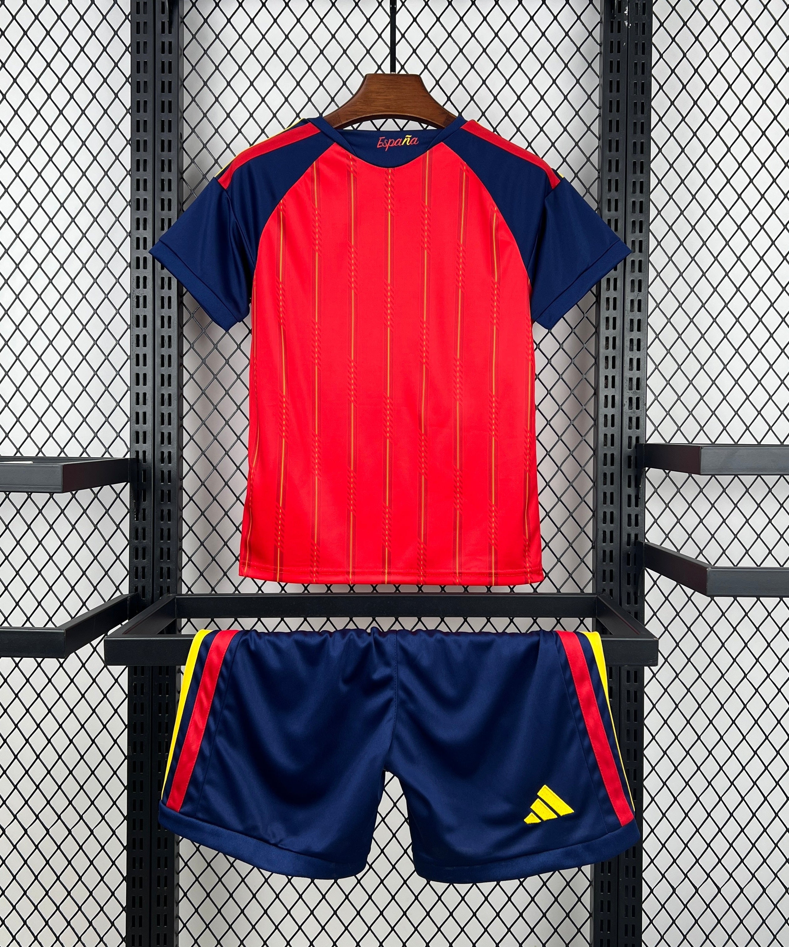 Kinder Spanien 2026 WM Heimtrikot