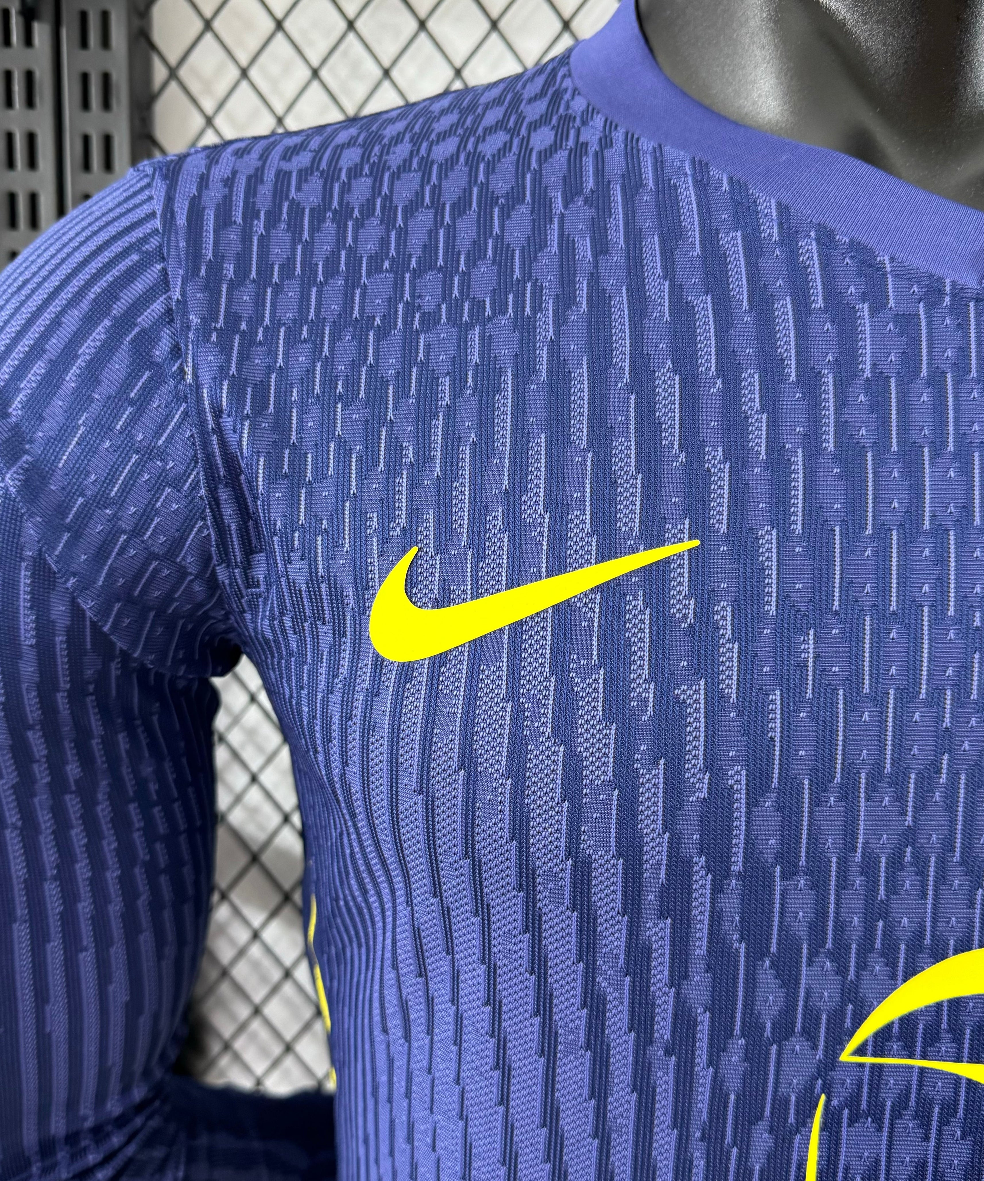 Atletico Madrid 2025-2026 Long Sleeve Away Kit