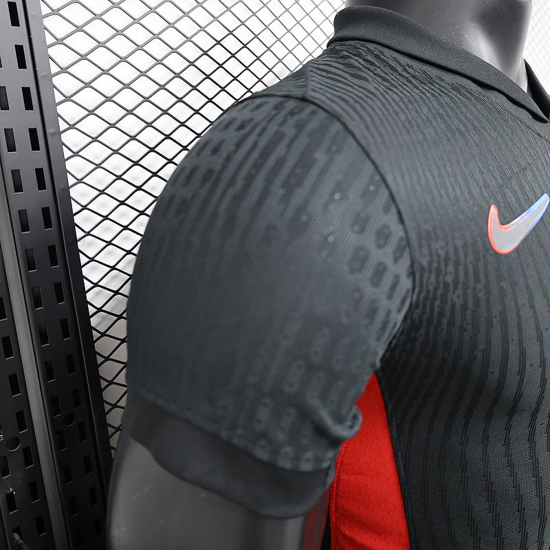 Barcelona 24-25 Away