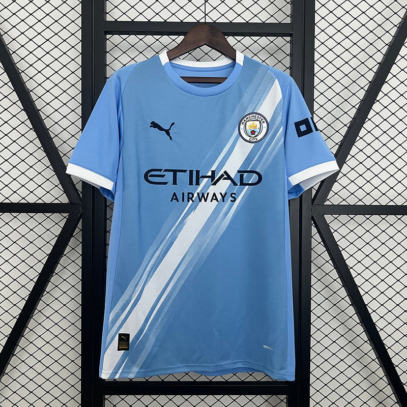 Manchester City 25-26 Heimtrikot