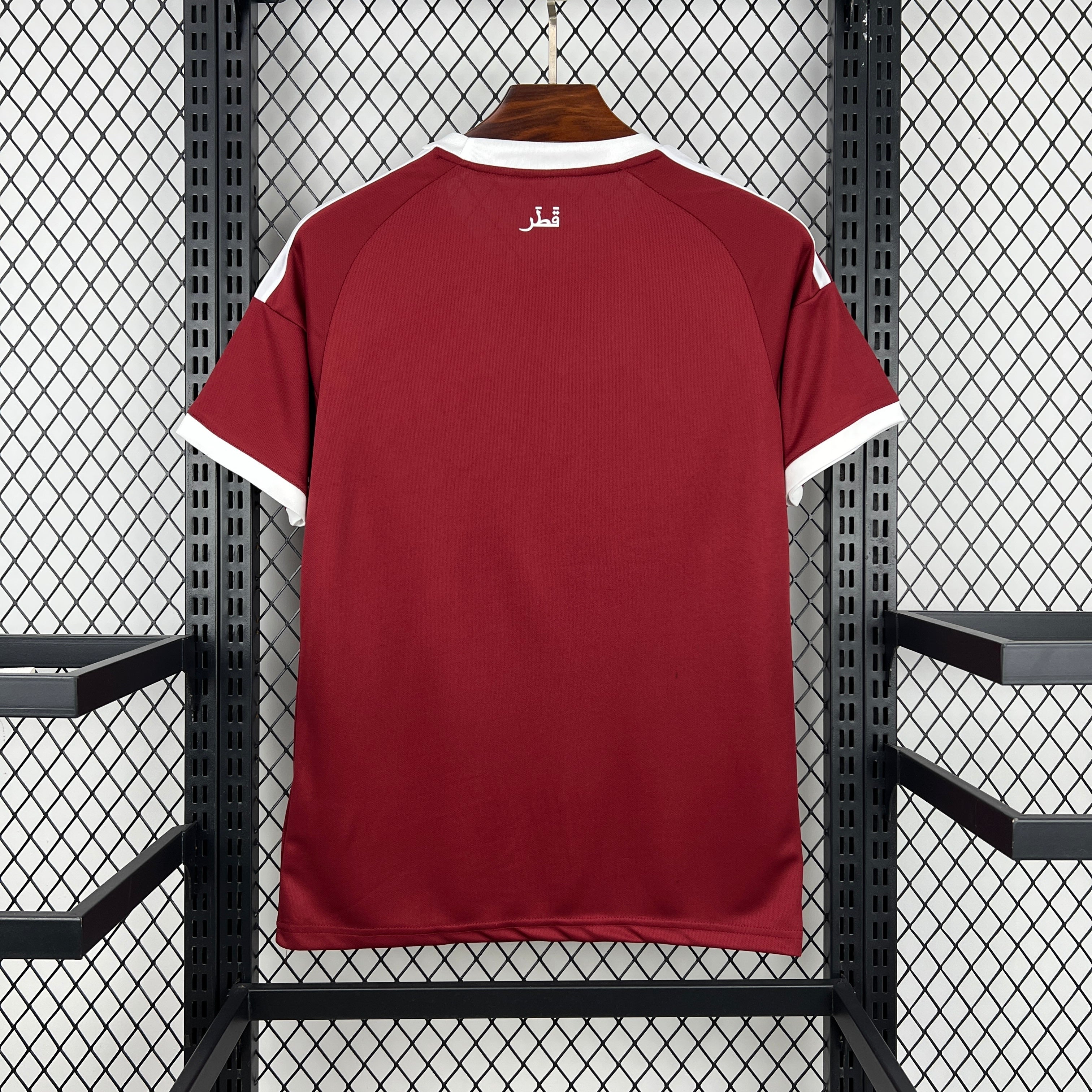 Maillot domicile Qatar Coupe du Monde 2026