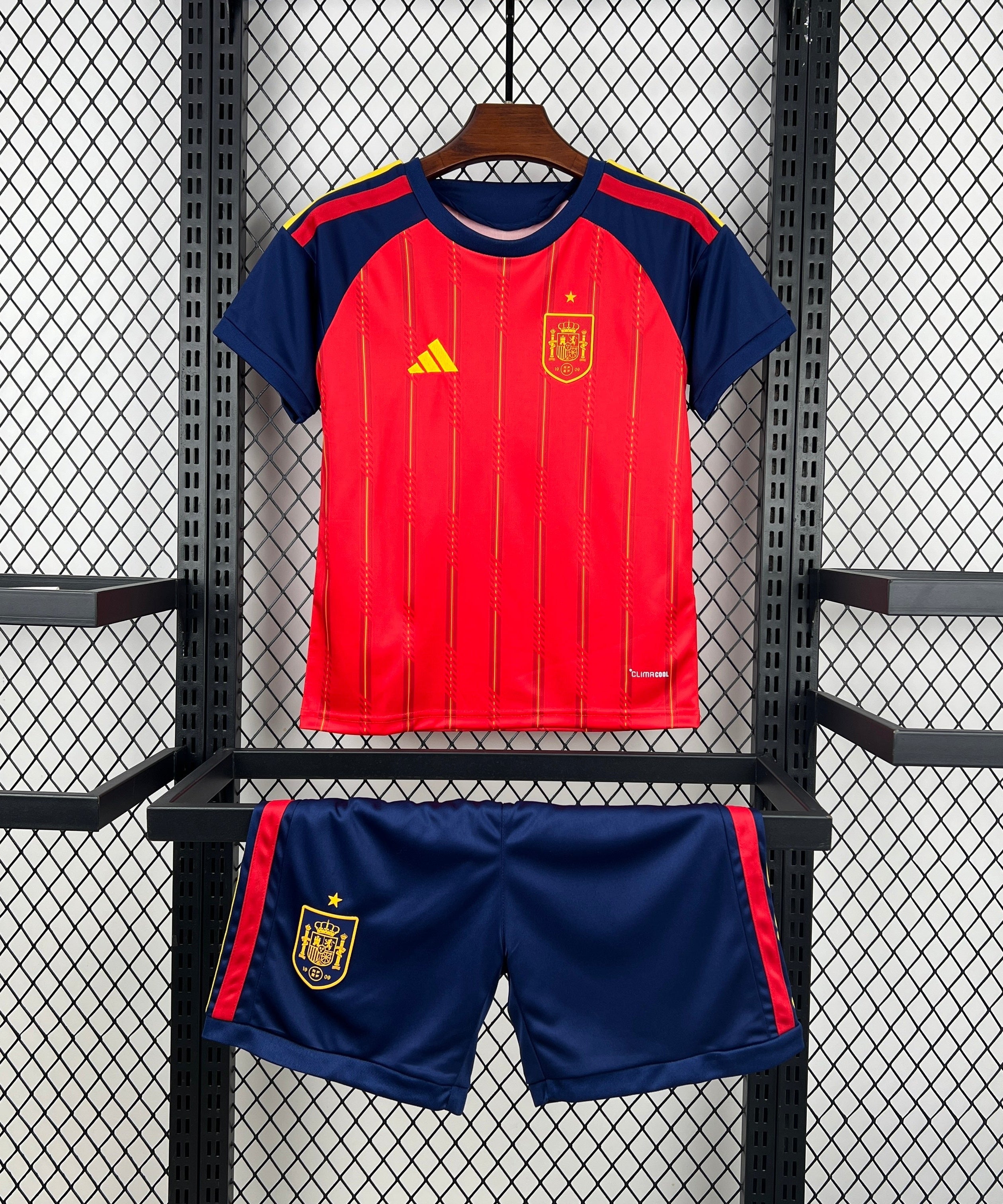 Kinder Spanien 2026 WM Heimtrikot