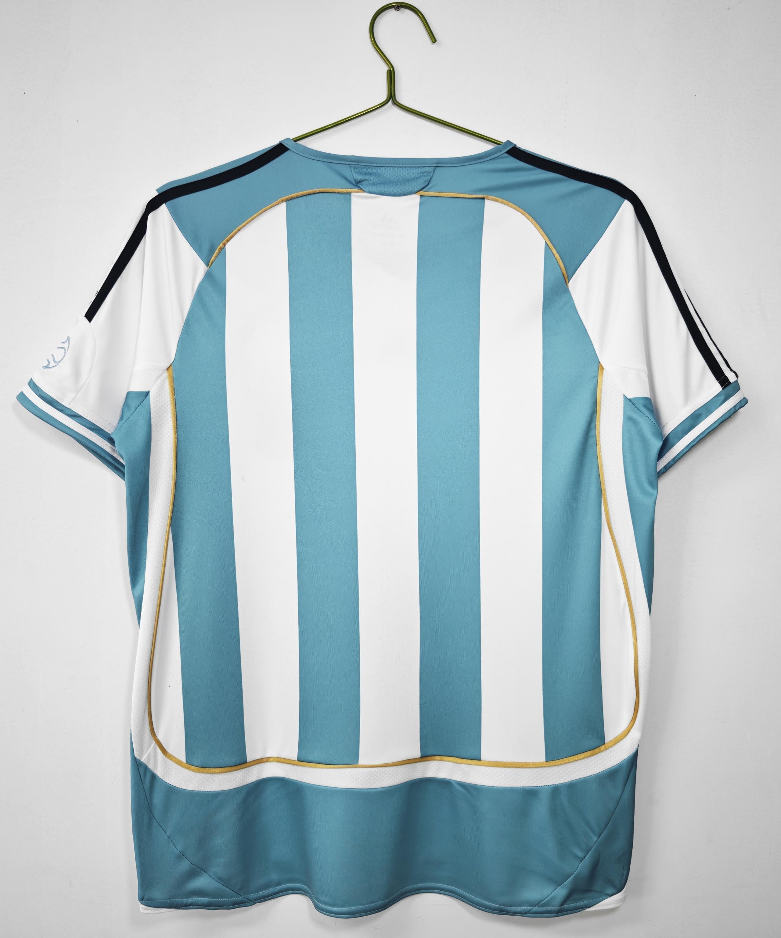 Equipación local Argentina 2006-2007
