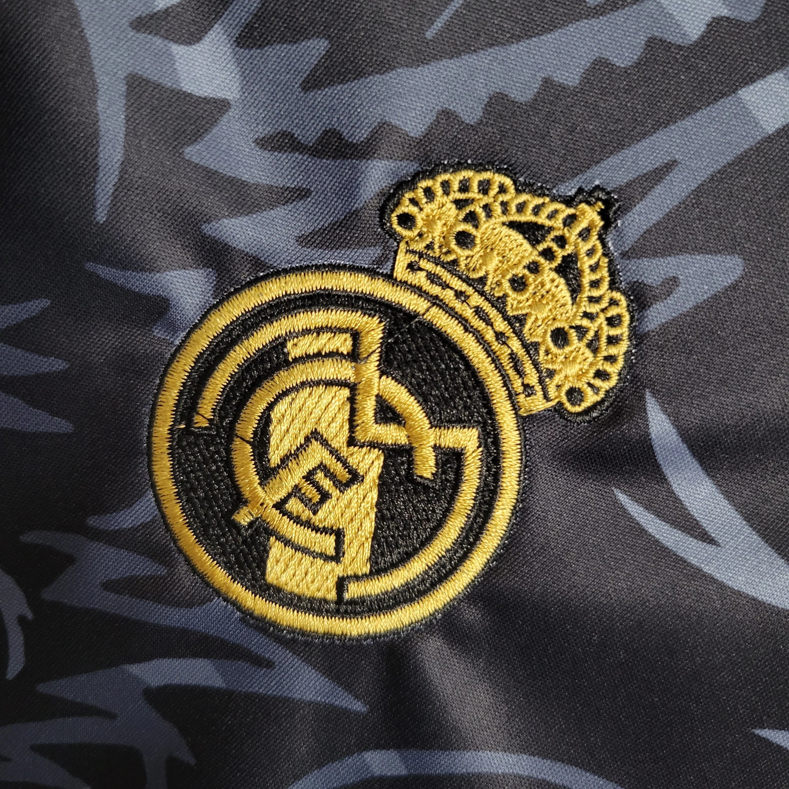 Real Madrid Jersey | Dragón Negro Special Kit | Malgane
