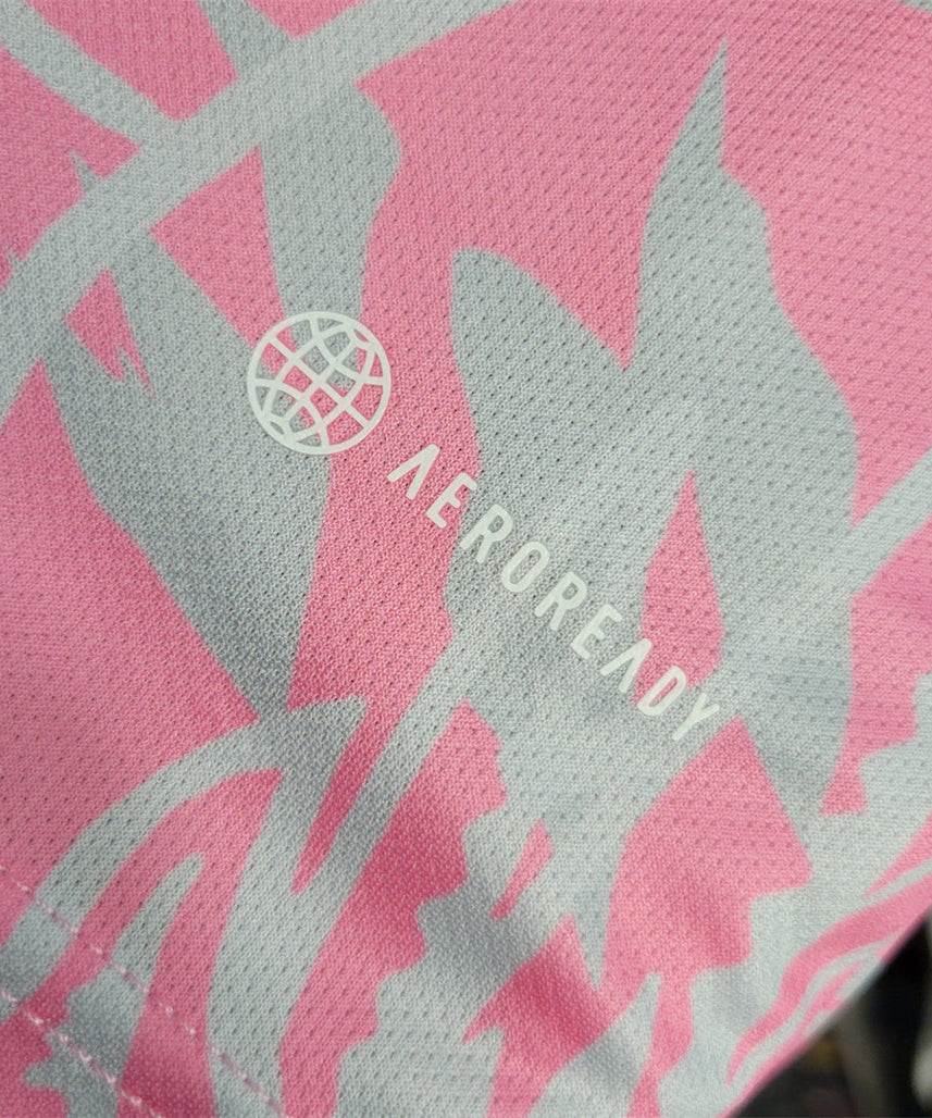 Real Madrid "Pink Dragon" Special kit