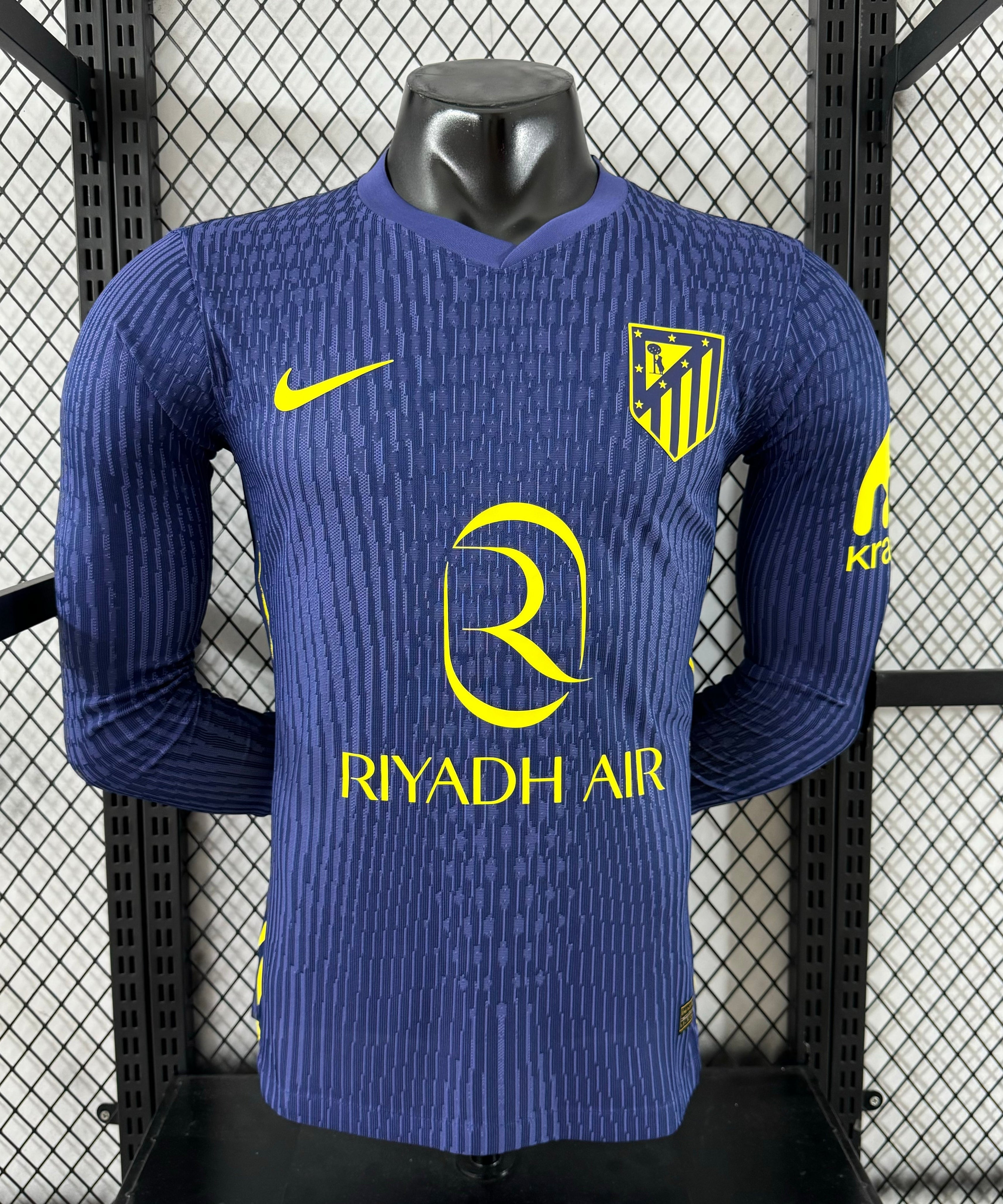 Atletico Madrid 2025-2026 Long Sleeve Away Kit