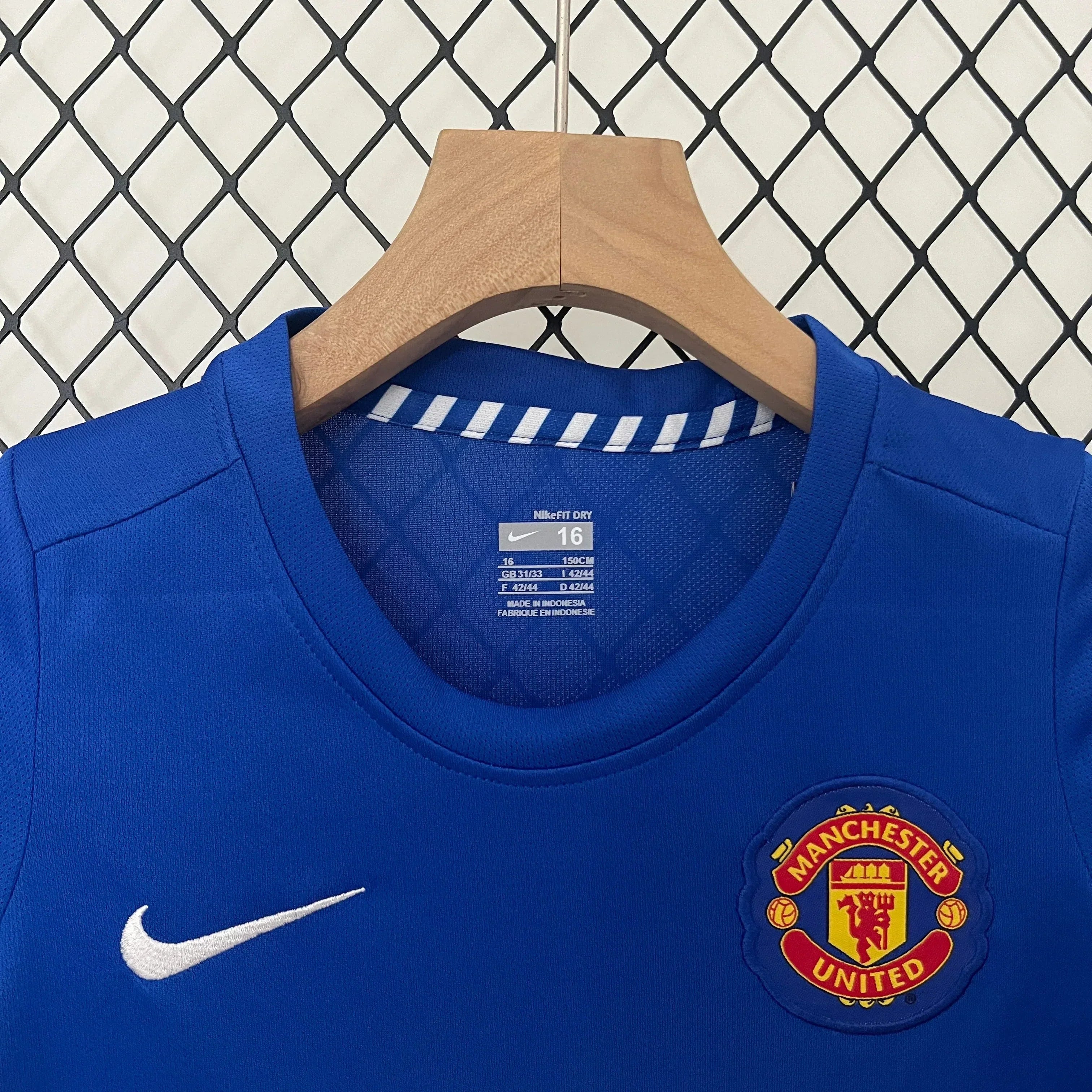 Camiseta tercera de visitante retro Manchester United 08/09 para niños