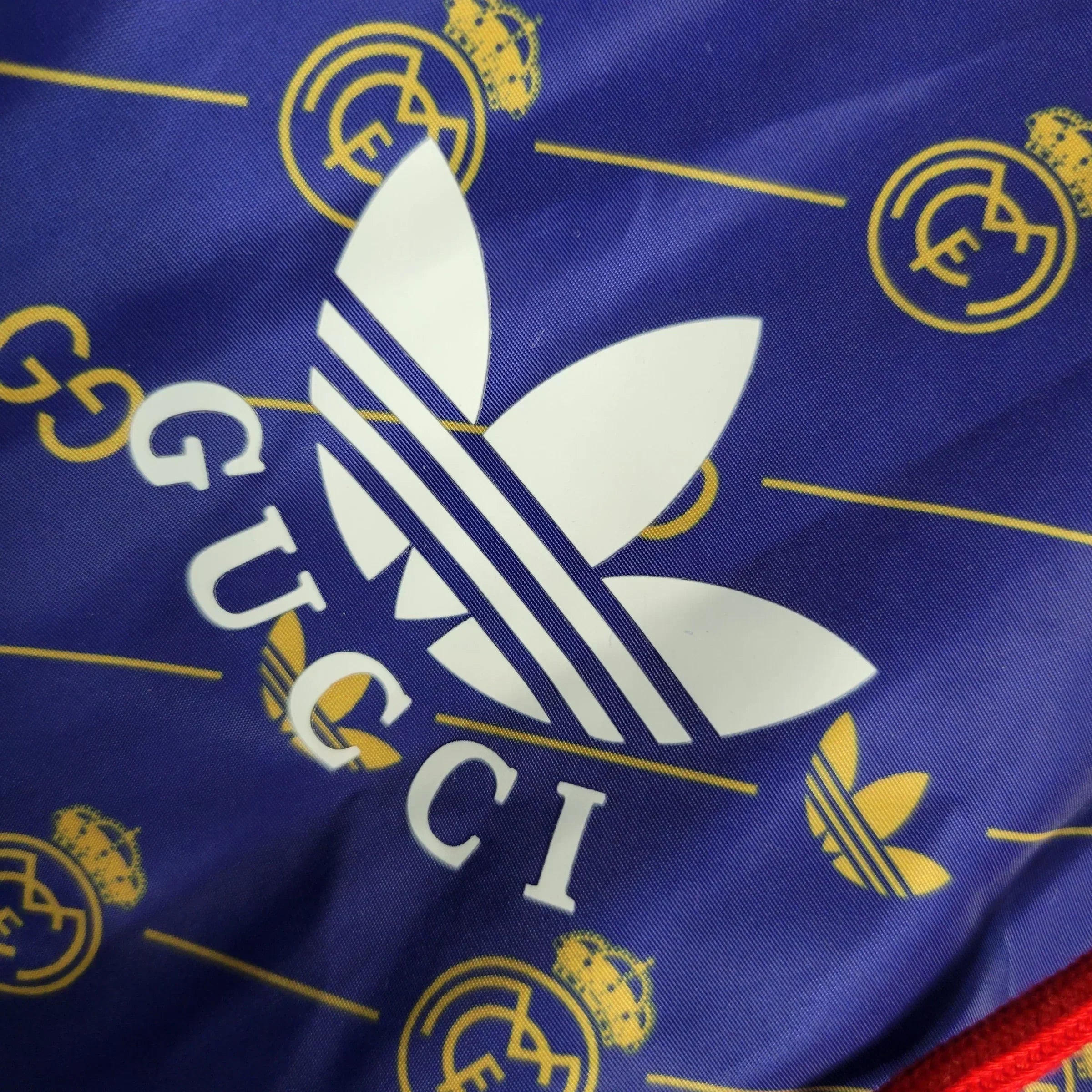 جاكيت ريال مدريد الثالث الواقي من الرياح لموسم 23/24