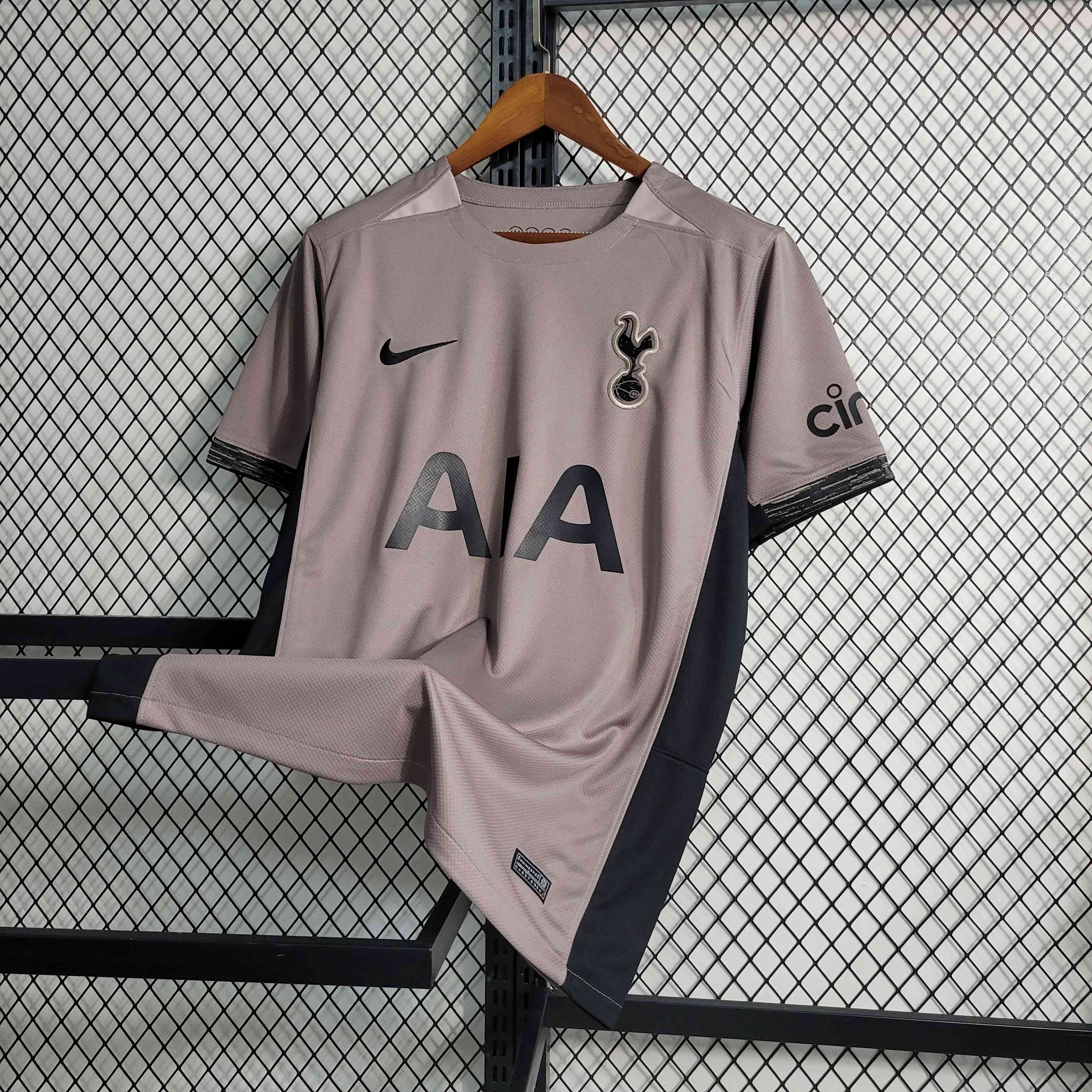 Tottenham Hotspur 23-24 Away