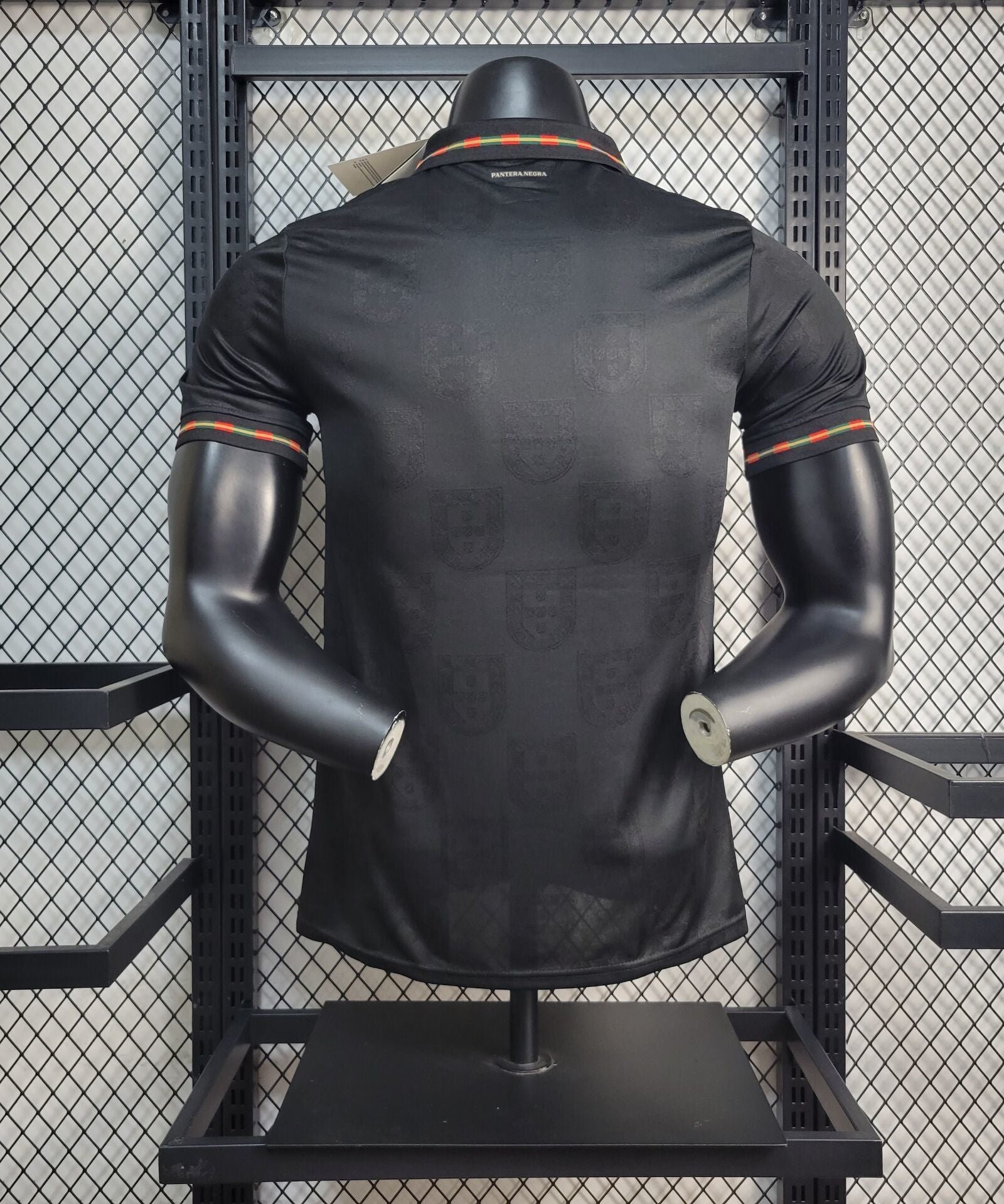 قميص البرتغال الأسود - إصدار خاص 0010/1965