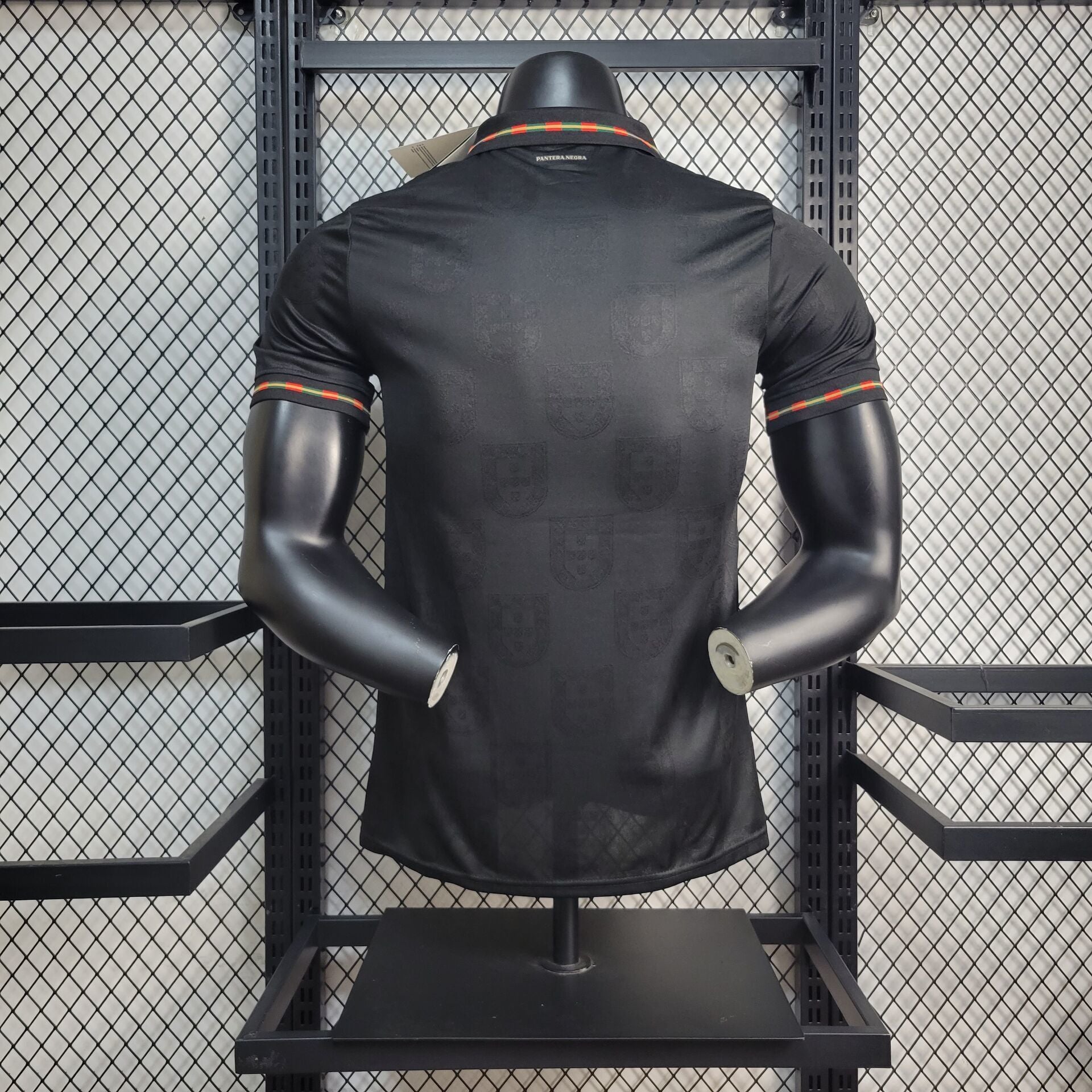 قميص البرتغال الأسود - إصدار خاص 0010/1965