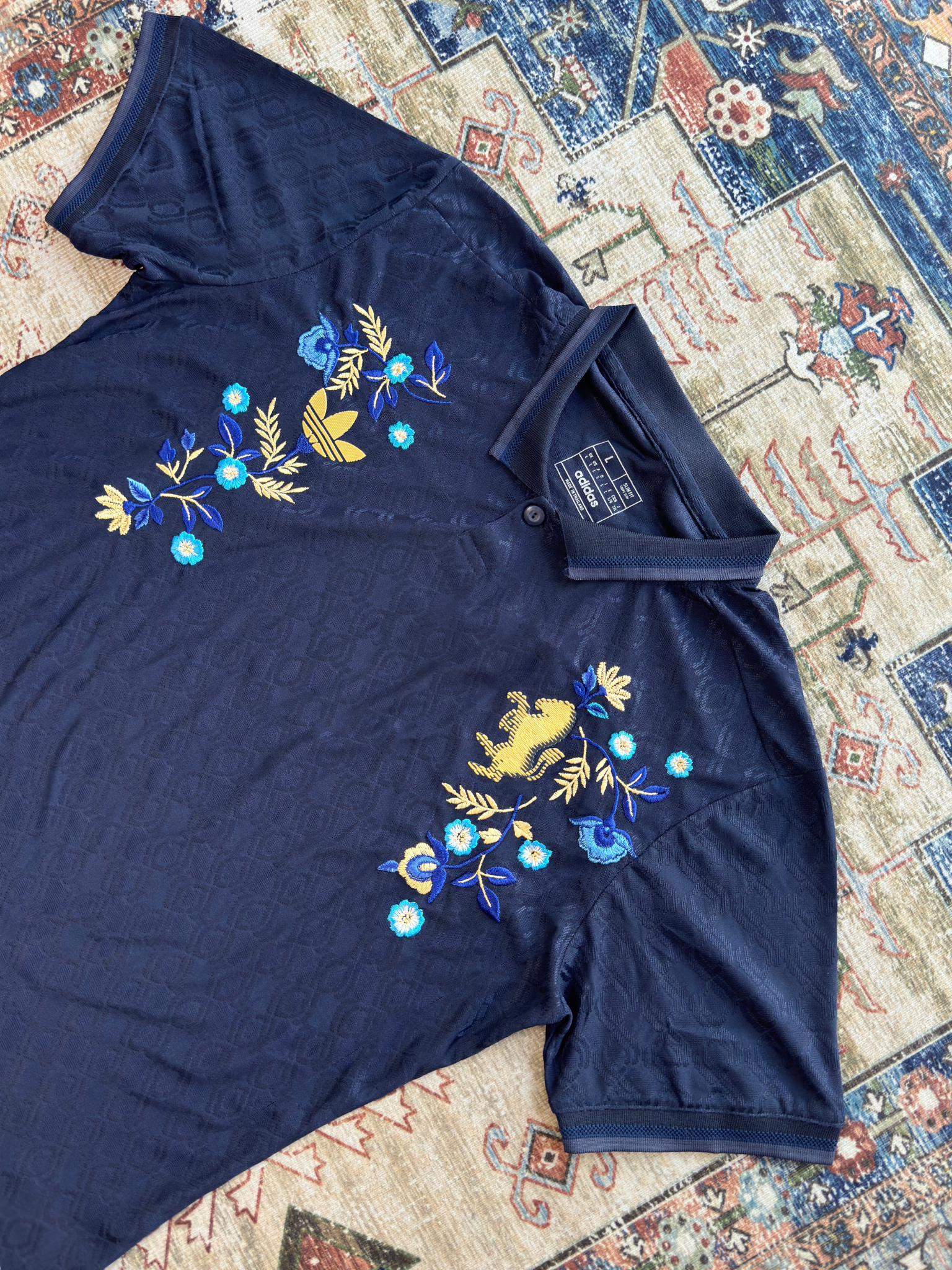 قميص يوفنتوس المطرز لموسم 2022/2023