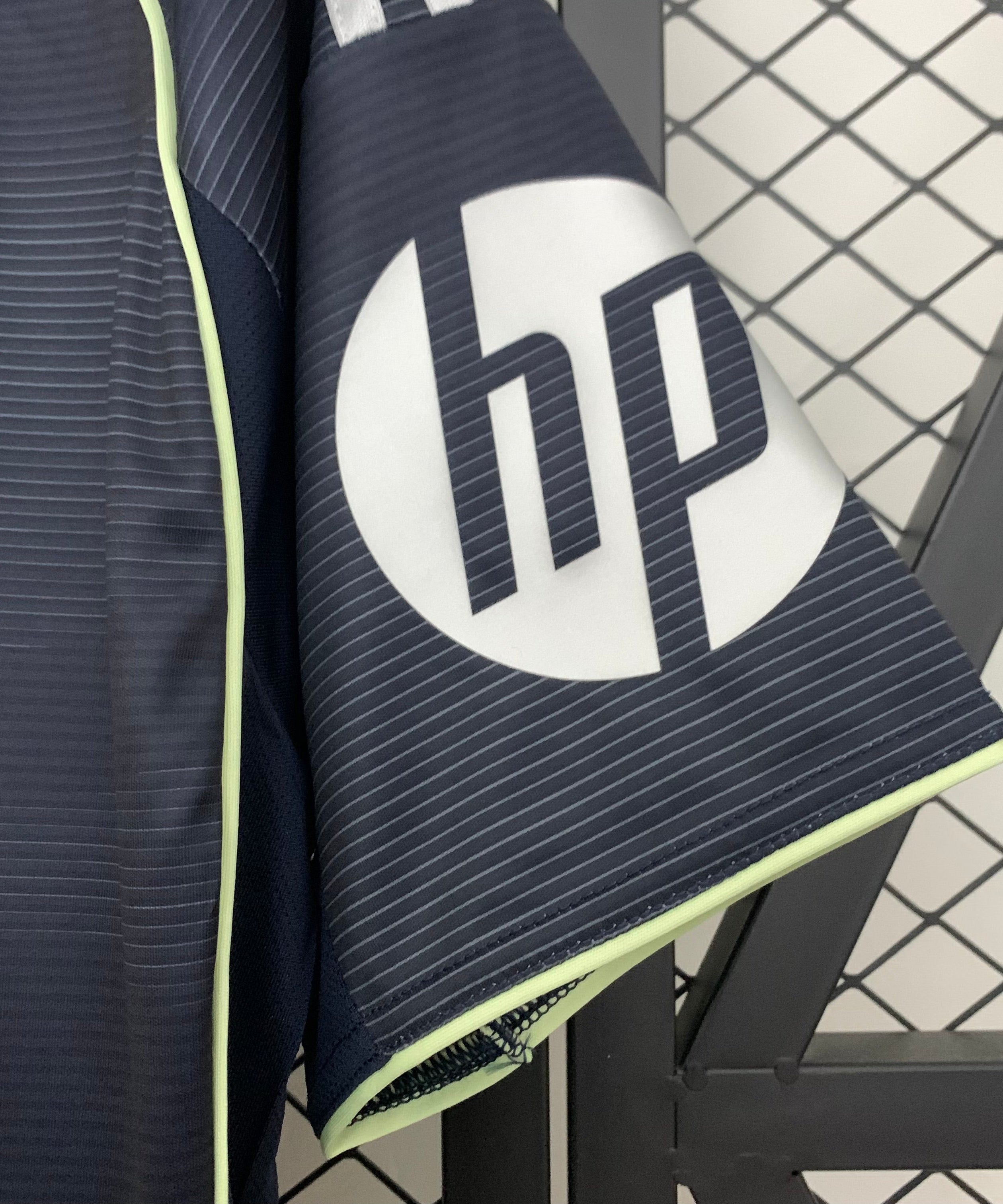 قميص ريال مدريد الاحتياطي لموسم 25-26