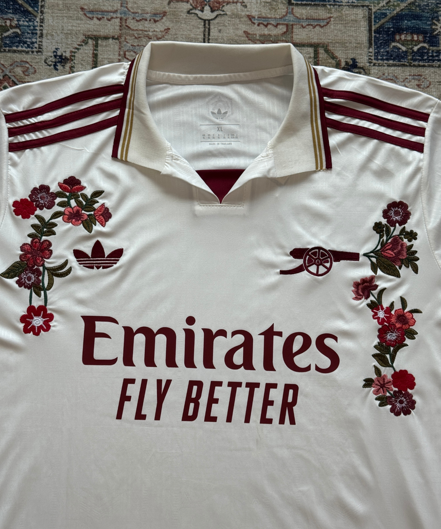 قميص أرسنال المطرز لموسم 2024/2025