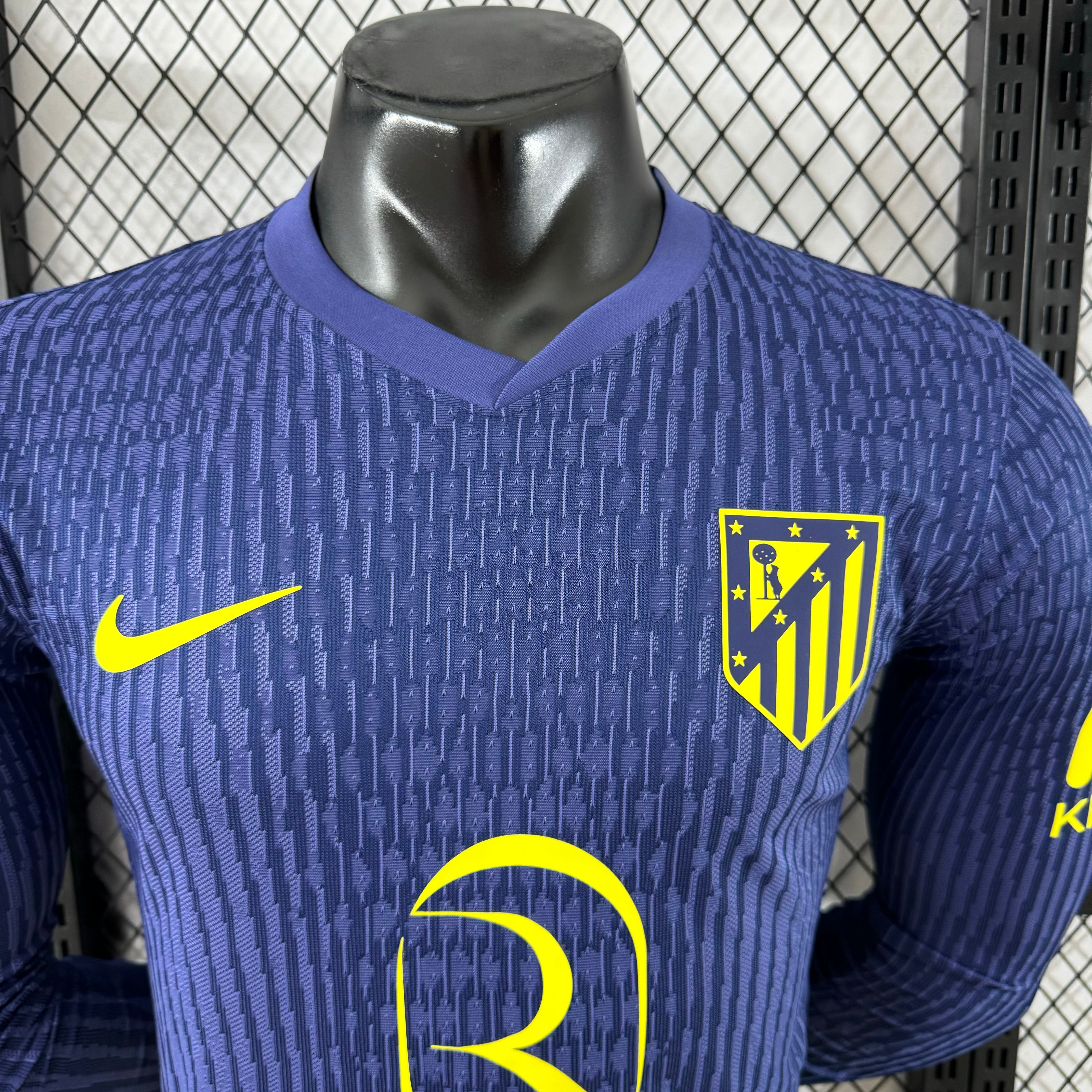 Atletico Madrid 2025-2026 Long Sleeve Away Kit