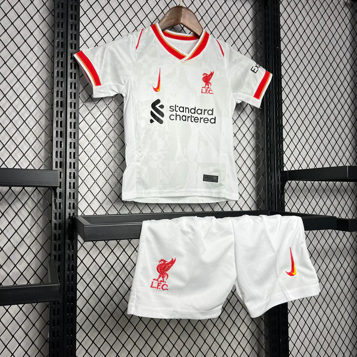 Liverpool 24/25 Drittes Trikot Kinder