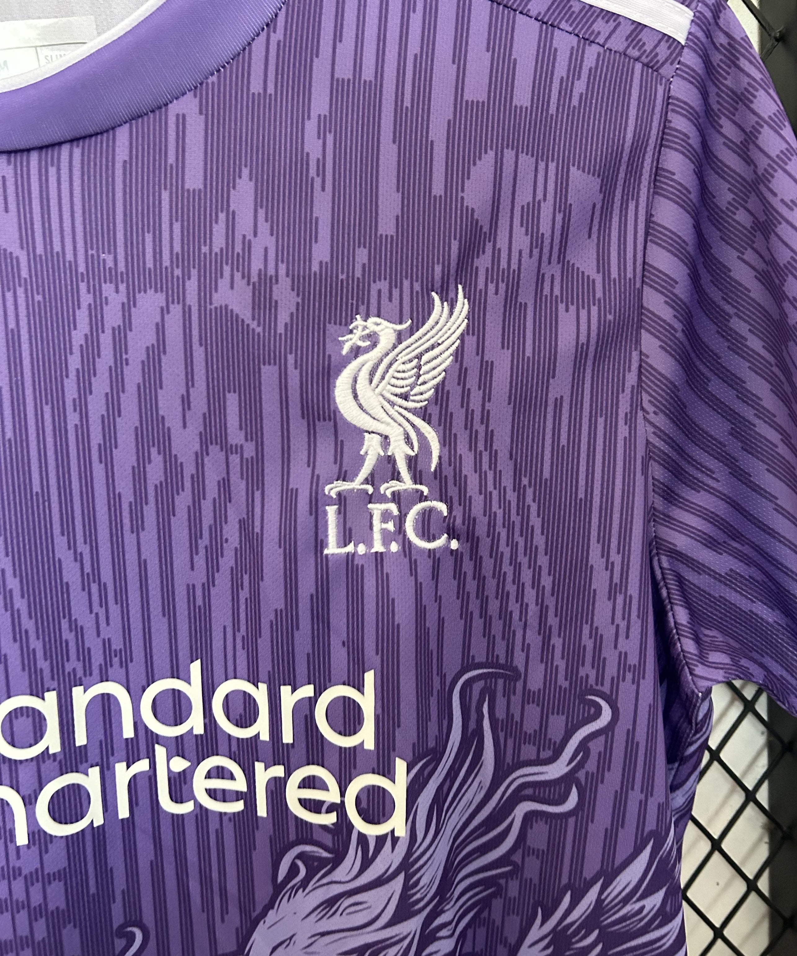 Livepool "Majestic Wyvern" Special Kit