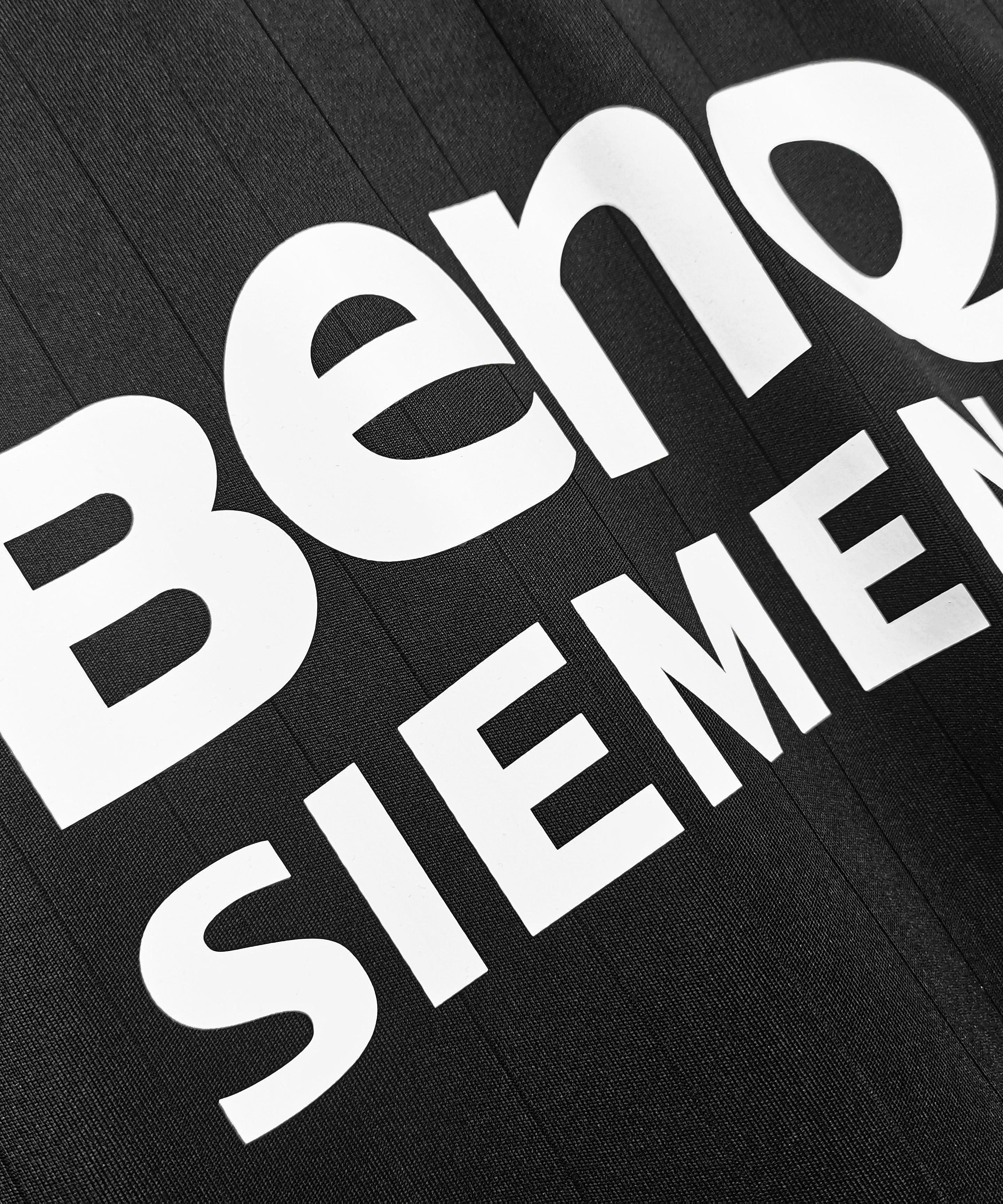 طقم ريال مدريد الاحتياطي ذو الأكمام الطويلة لموسم 2006-2007