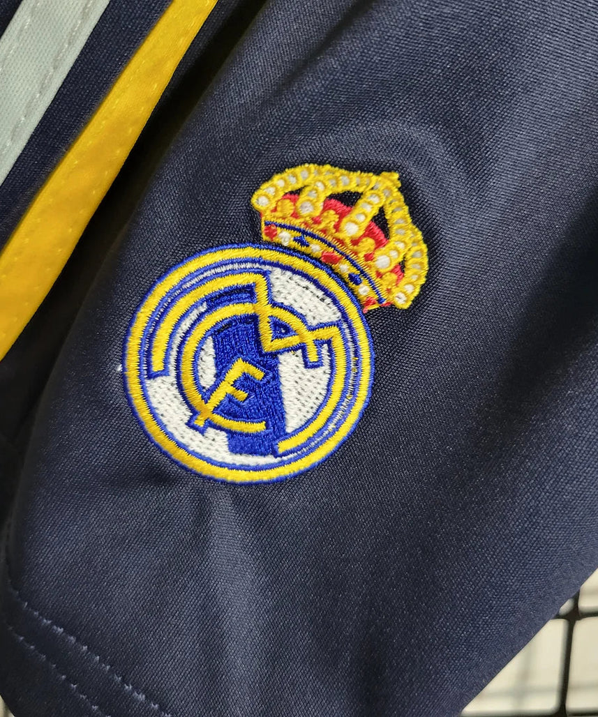 قميص ريال مدريد الثالث الاحتياطي للأطفال لموسم 23/24