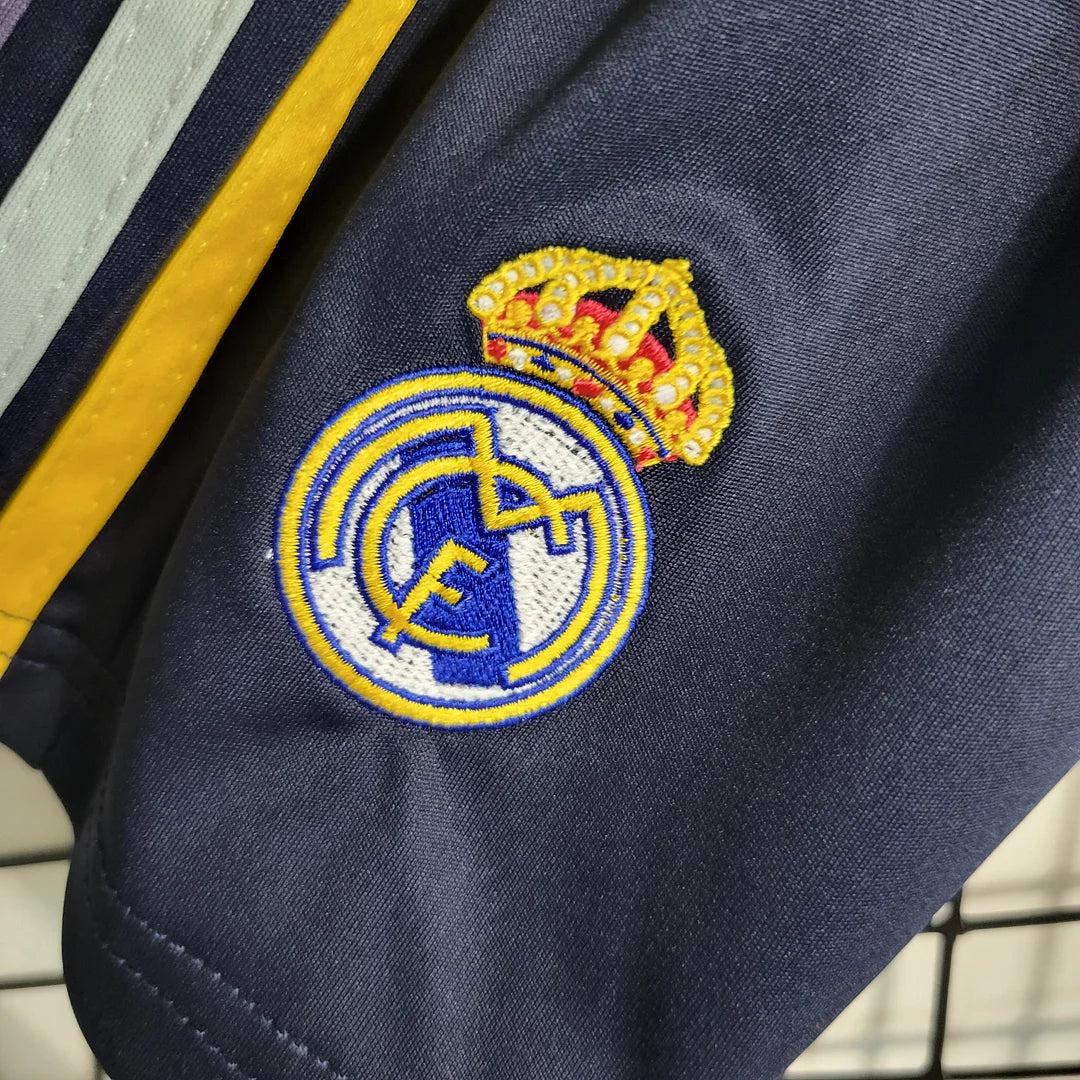 قميص ريال مدريد الثالث الاحتياطي للأطفال لموسم 23/24