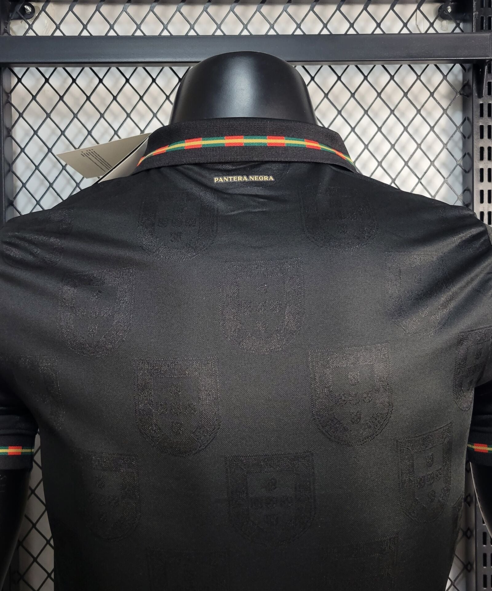 قميص البرتغال الأسود - إصدار خاص 0010/1965