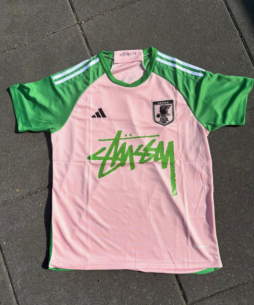 Stüssy x Japan Sondertrikot Pink