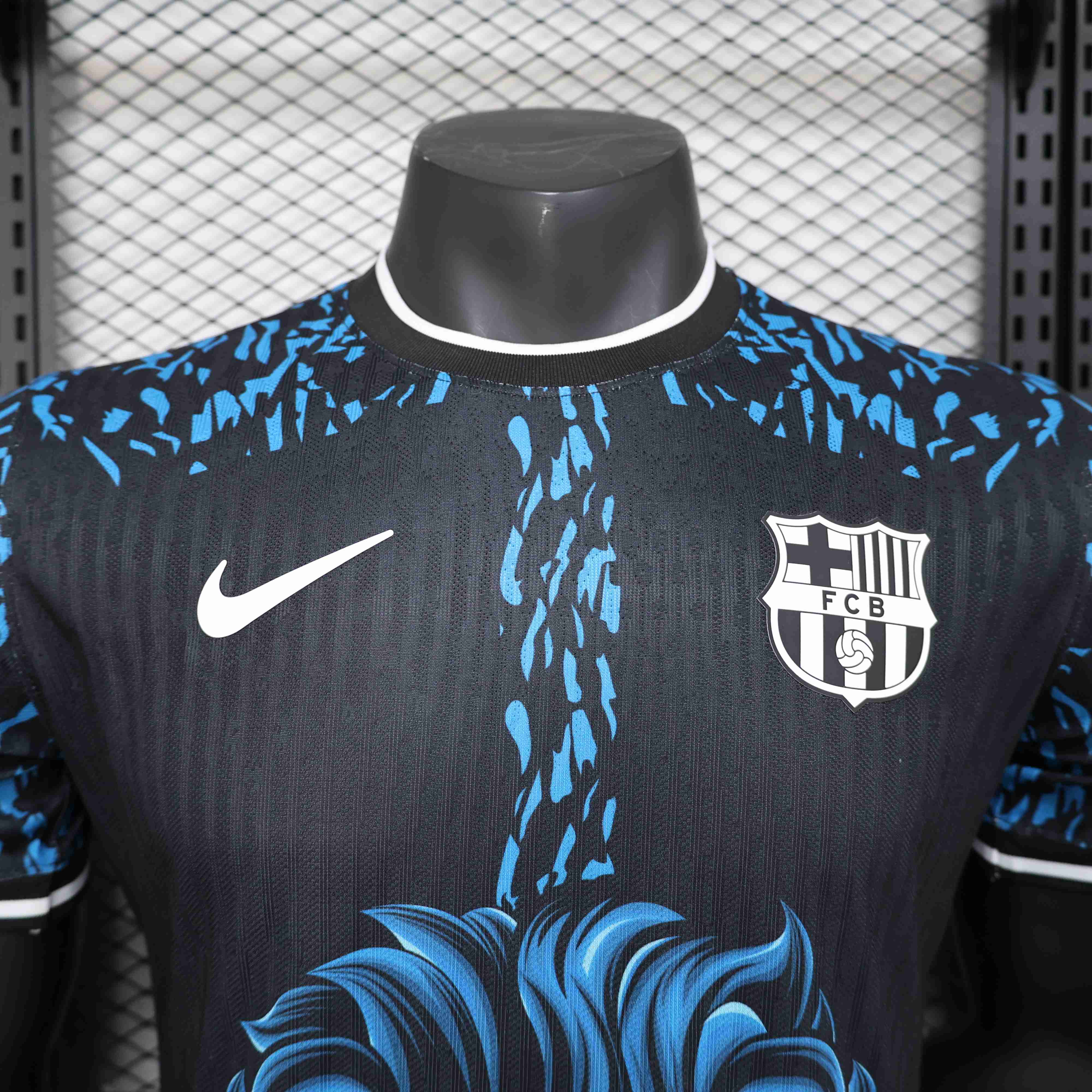 Barcelona "Blue Lion" Special