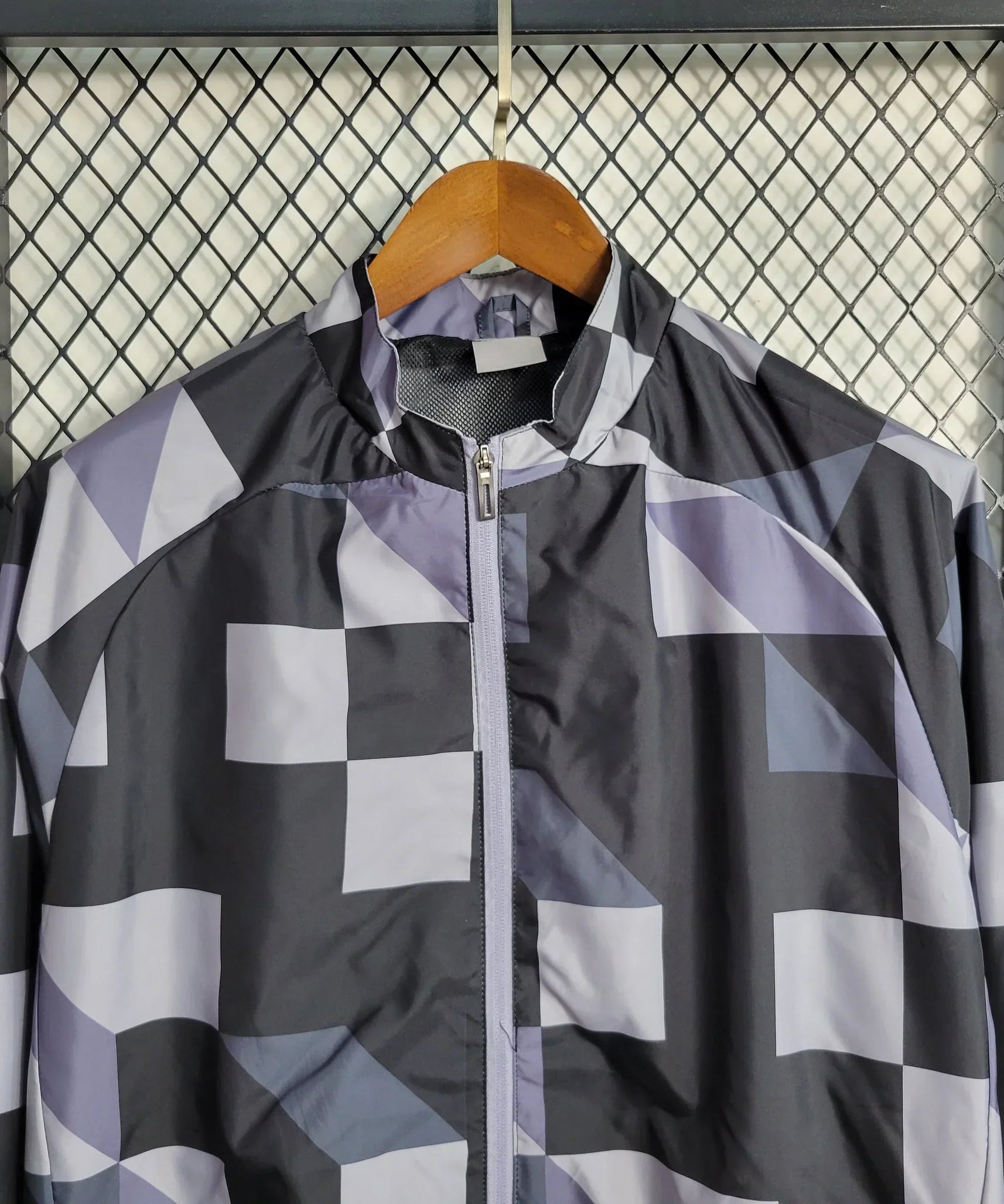 جاكيت مانشستر سيتي الواقي من الرياح 23/24