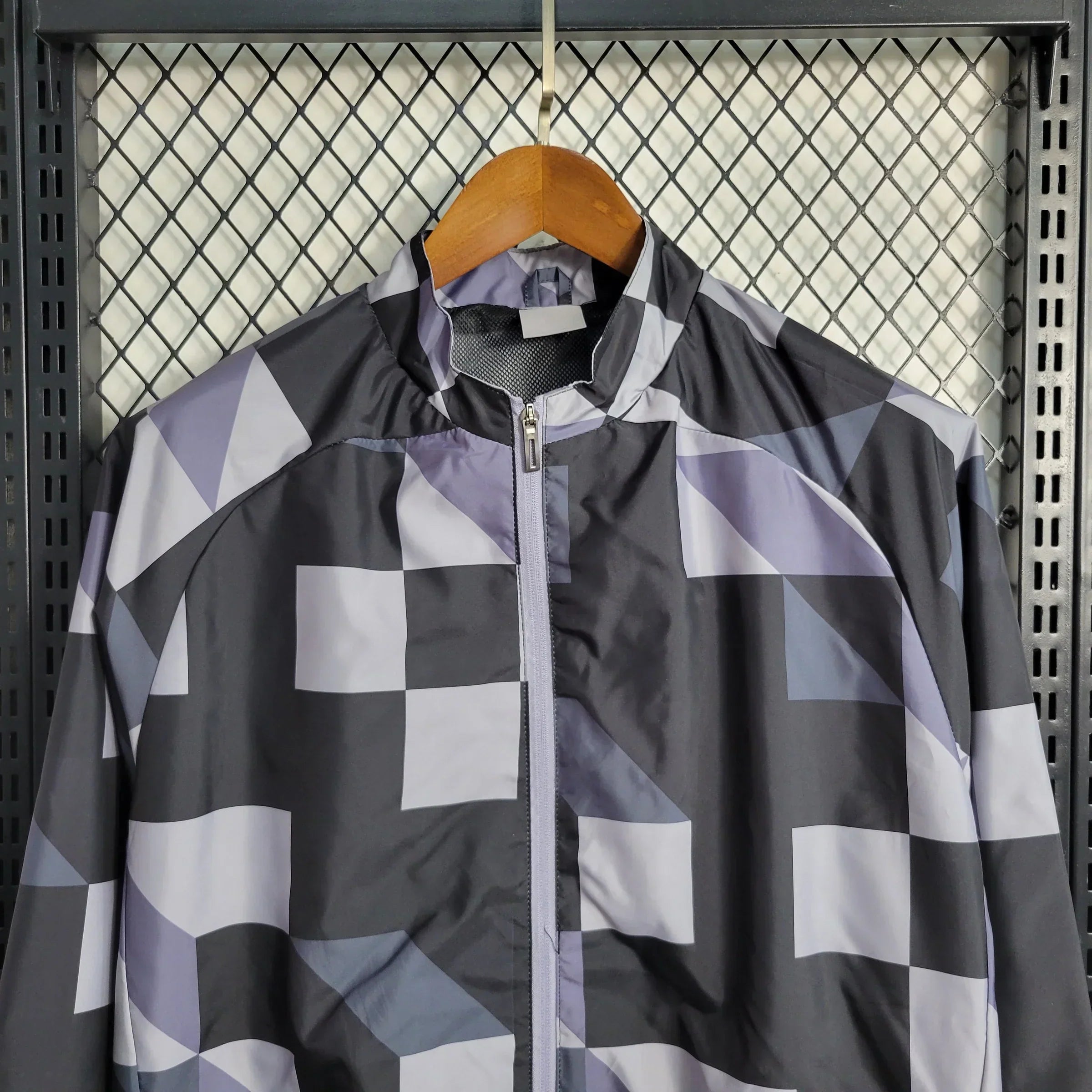 جاكيت مانشستر سيتي الواقي من الرياح 23/24