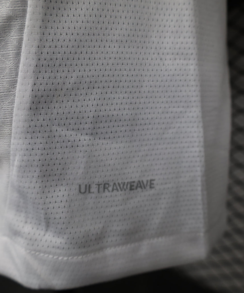 الطقم الثالث لنادي بوروسيا دورتموند لموسم 2024-2025