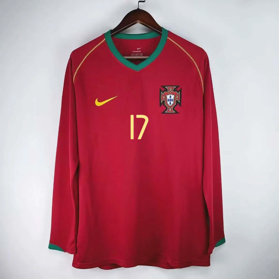 طقم منتخب البرتغال الأساسي ذو الأكمام الطويلة لموسم 2006-2007