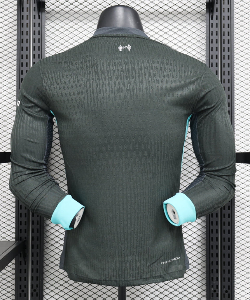 طقم ليفربول الاحتياطي لموسم 2024-2025 بأكمام طويلة