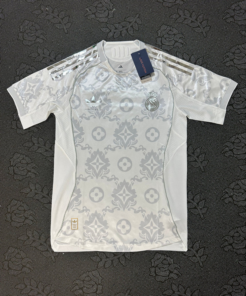 Real Madrid édition spéciale "LVWHITE"