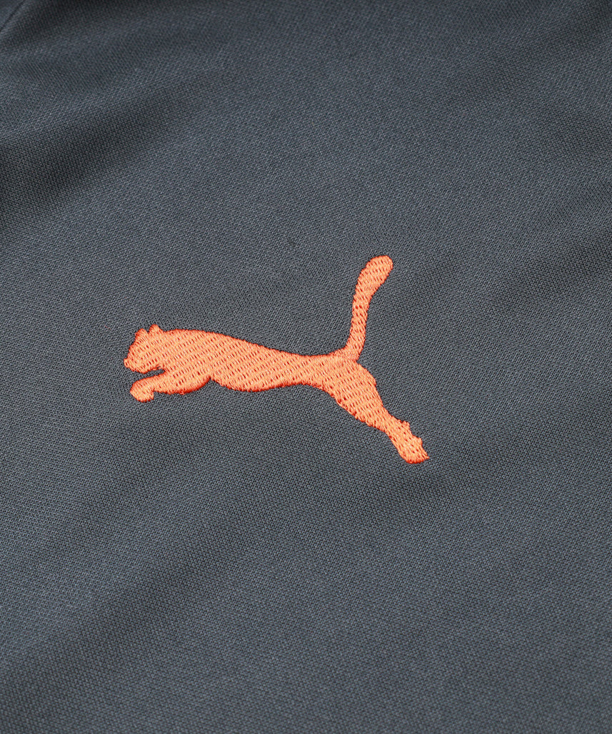 طقم مانشستر سيتي "الكسوف القرمزي" الثاني