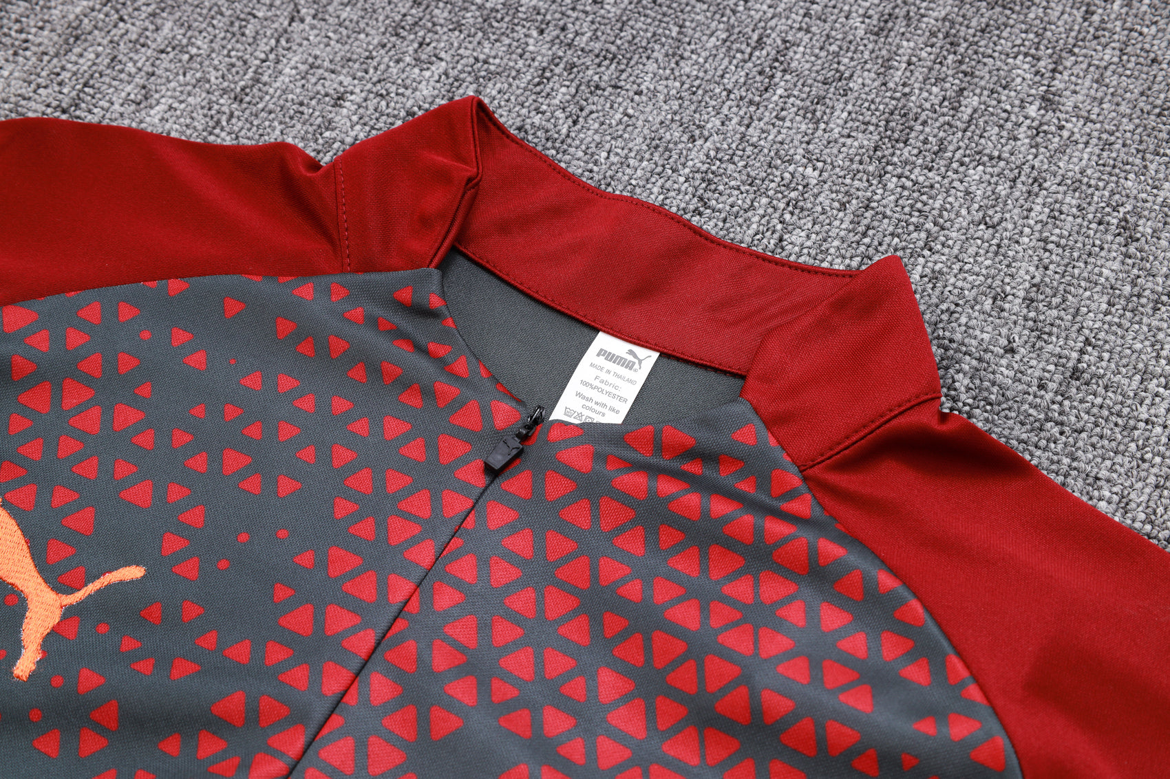 طقم رياضي مانشستر سيتي "القرمزي"