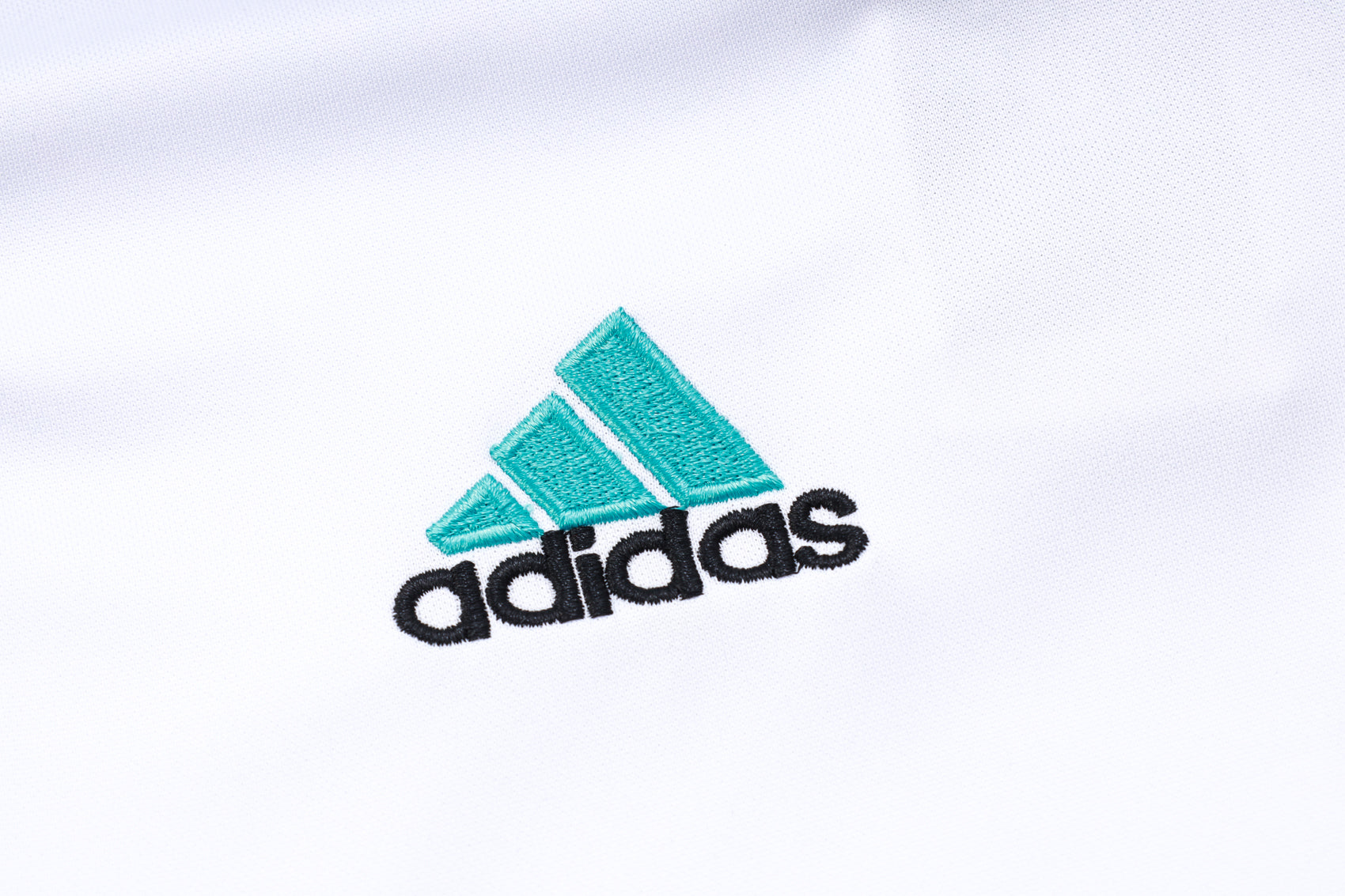 Manchester United Schwarzer und weißer Trainingsanzug