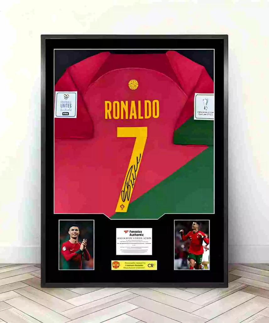 Ronaldo Portugalia Oprawiona Podpisana Koszulka