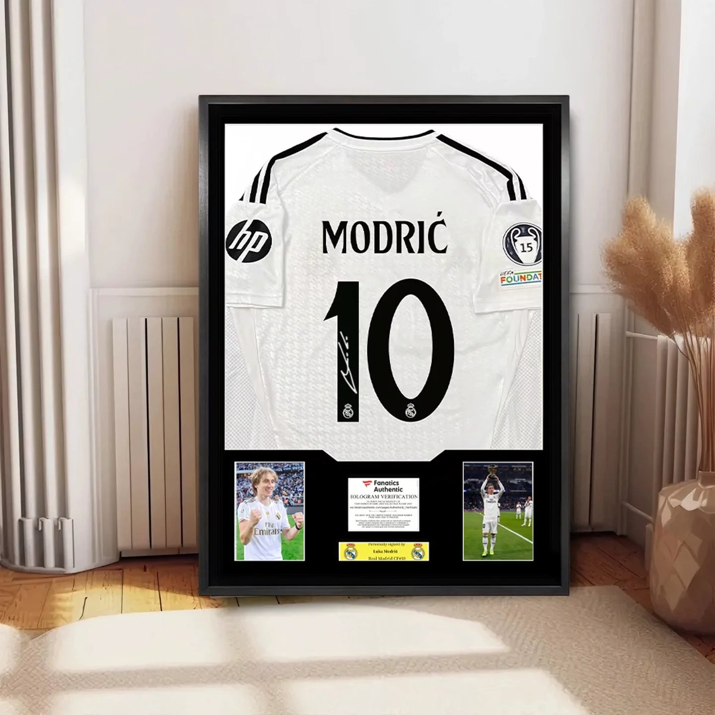 Modric Real Madrid Signiertes Gerahmtes Trikot