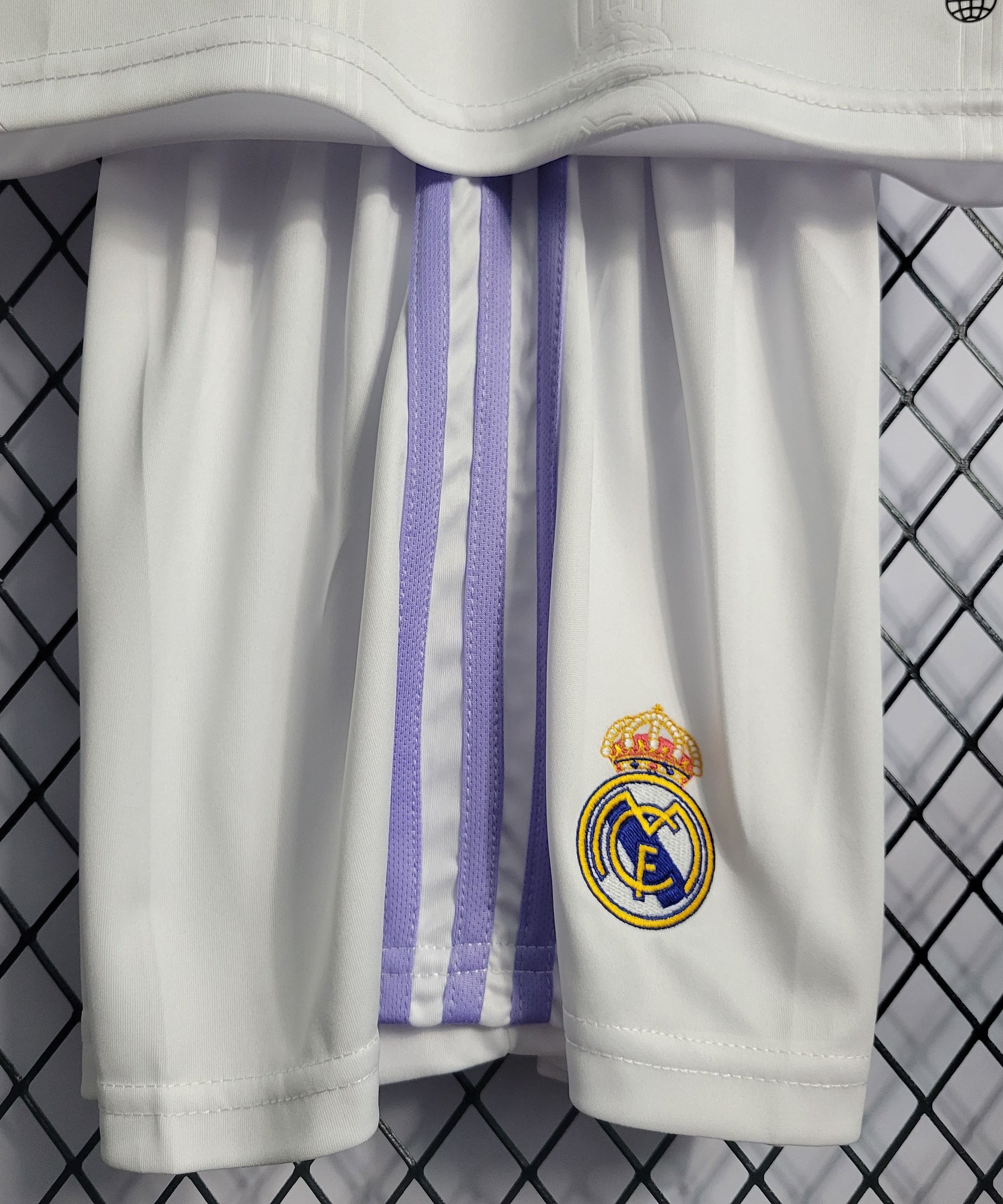 Real Madrid 22/23 Home Jersey Kids