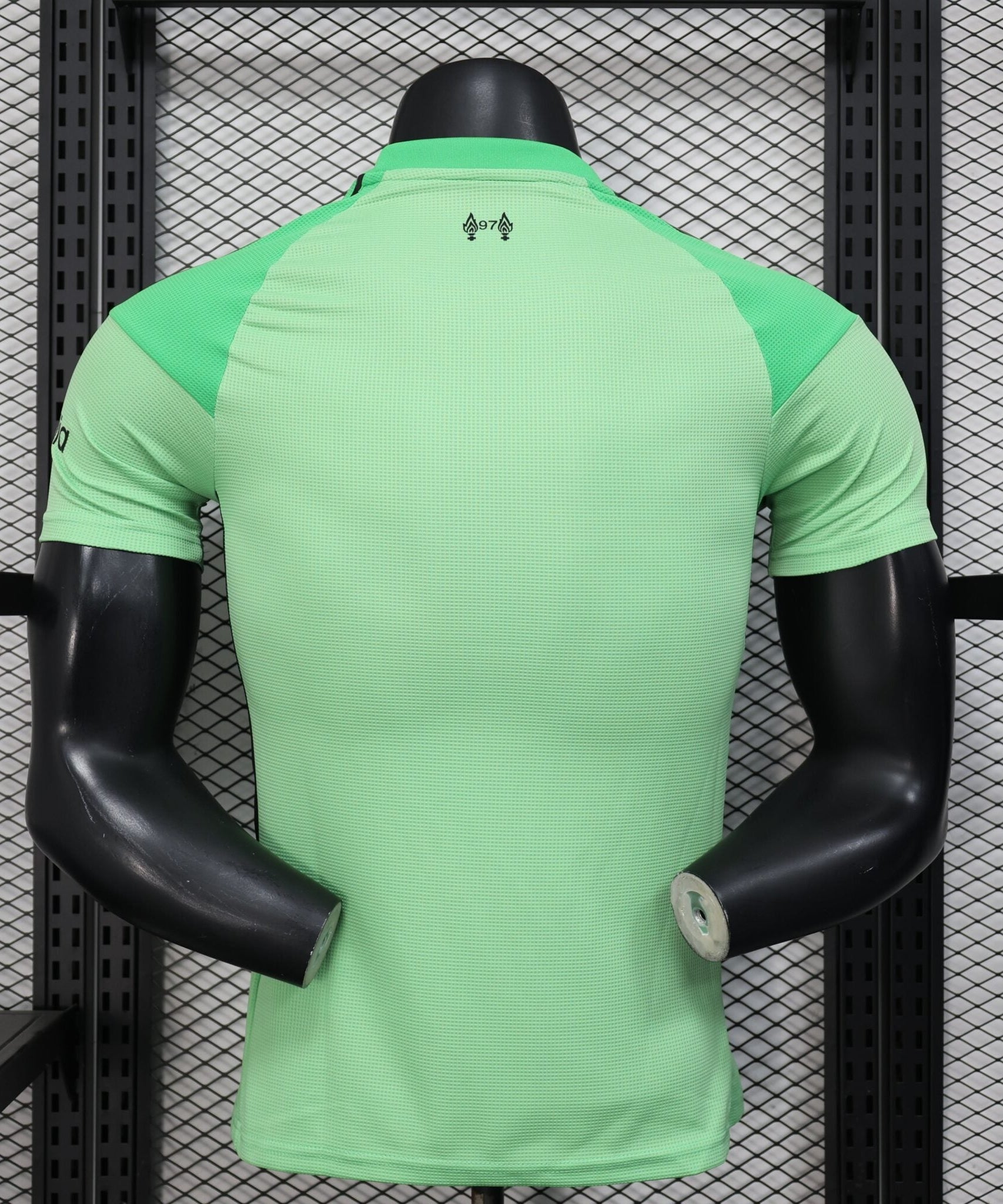 Liverpool 2025-2026 Goalkeeper Kit