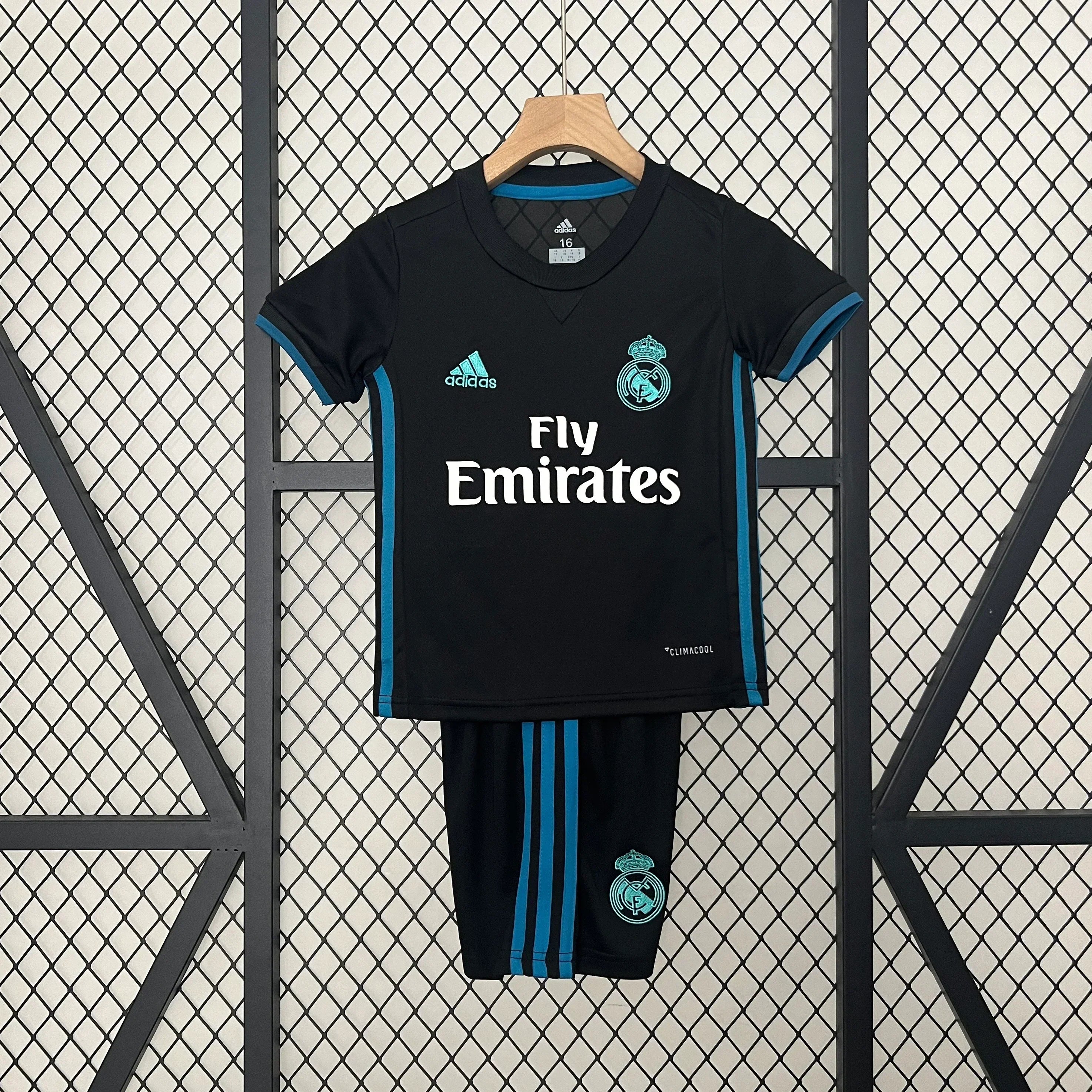 Real Madrid Retro 17/18 Auswärtstrikot Kinder