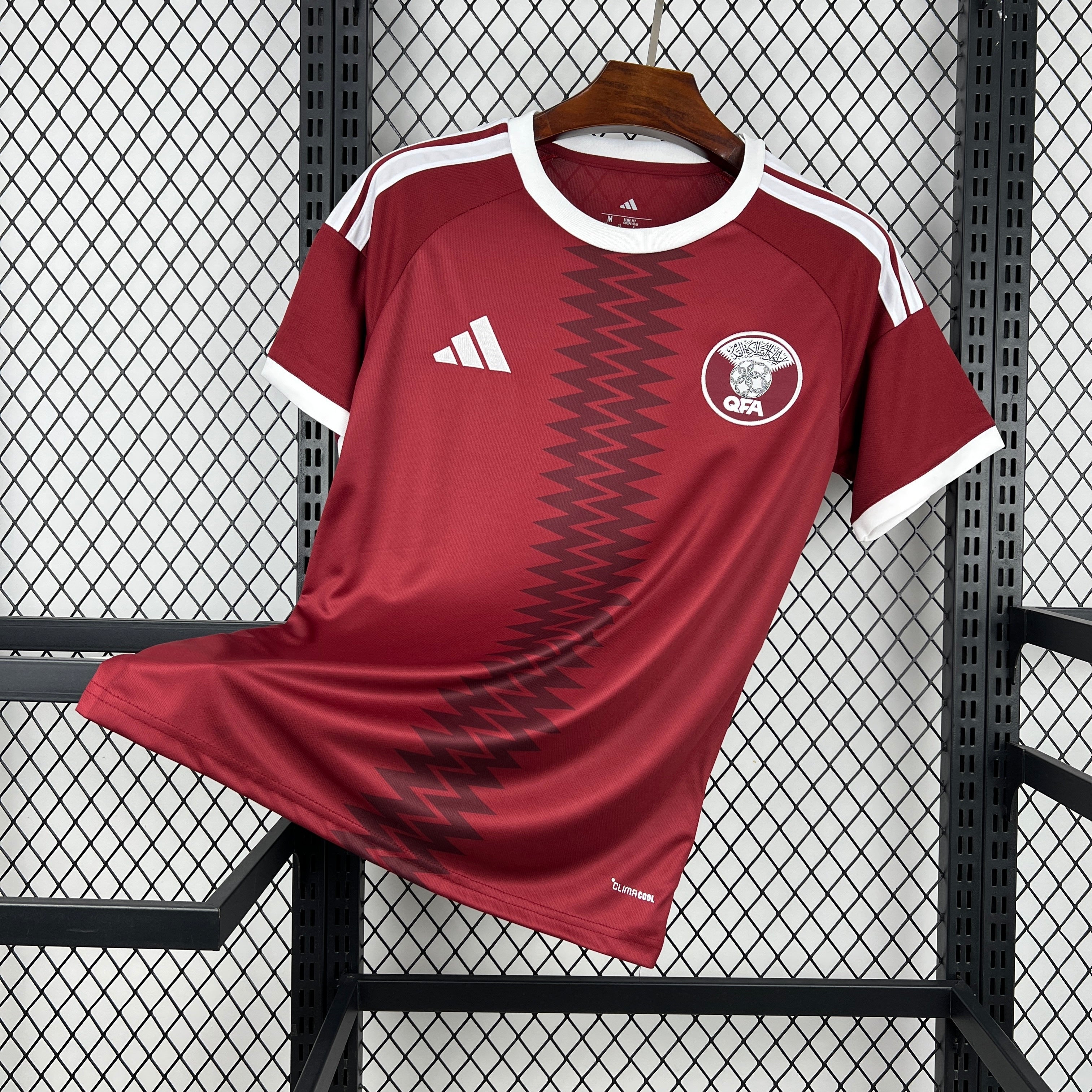 Maillot domicile Qatar Coupe du Monde 2026