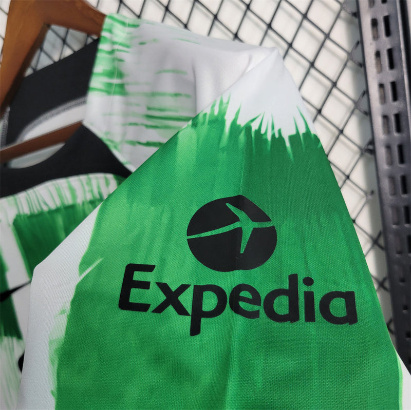 Liverpool "Green & White" Special Edition