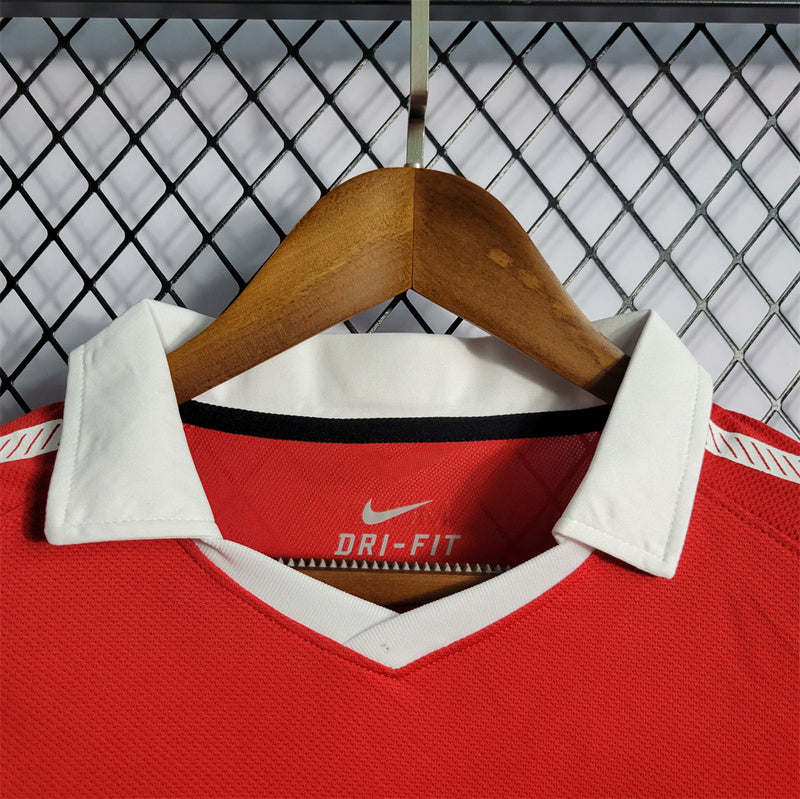 Manchester United 10-11 Heim Retro