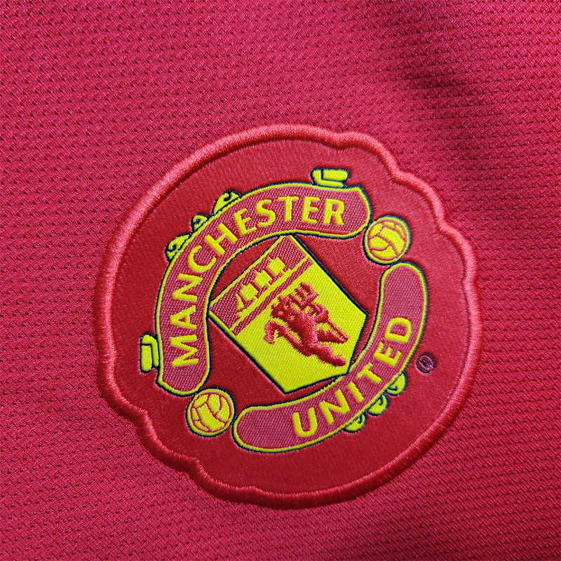Manchester United 10-11 Heim Retro